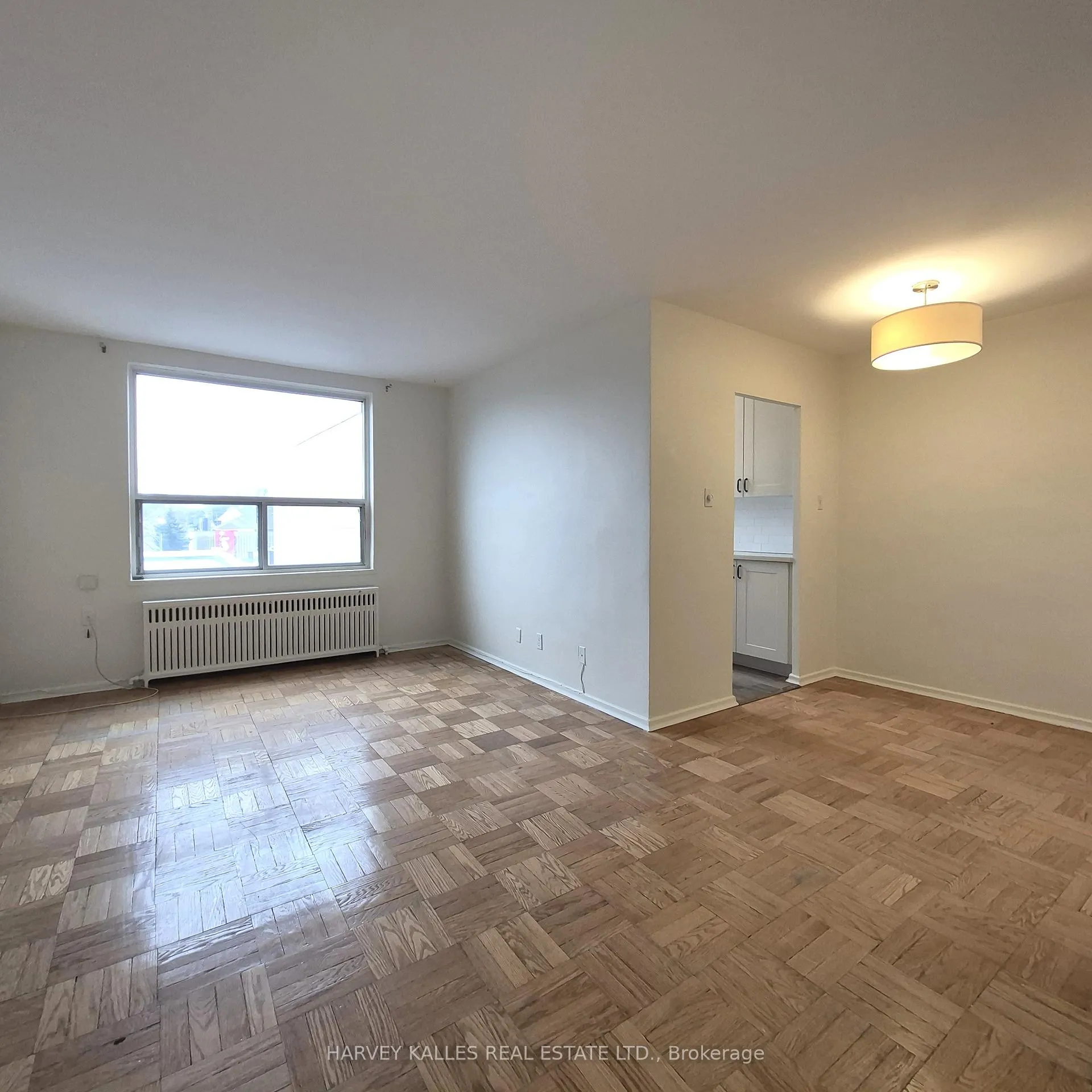 Photo 6 of Unit 305, 6 Glen Echo Road, Toronto, Lawrence Park North — HOMEH