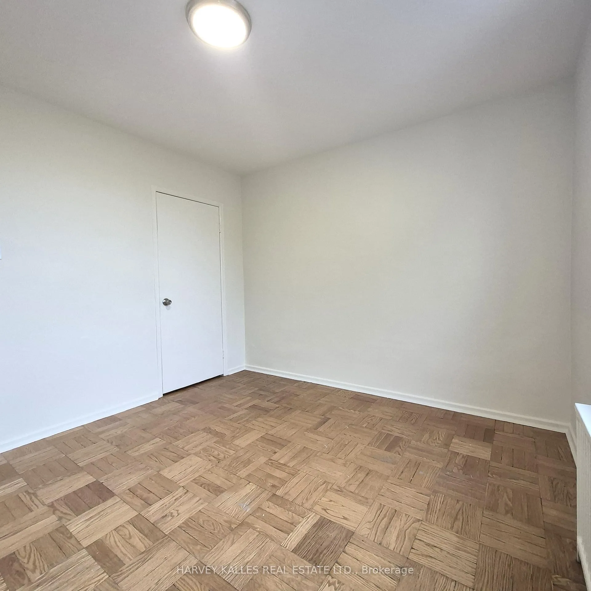 Photo 11 of Unit 305, 6 Glen Echo Road, Toronto, Lawrence Park North — HOMEH
