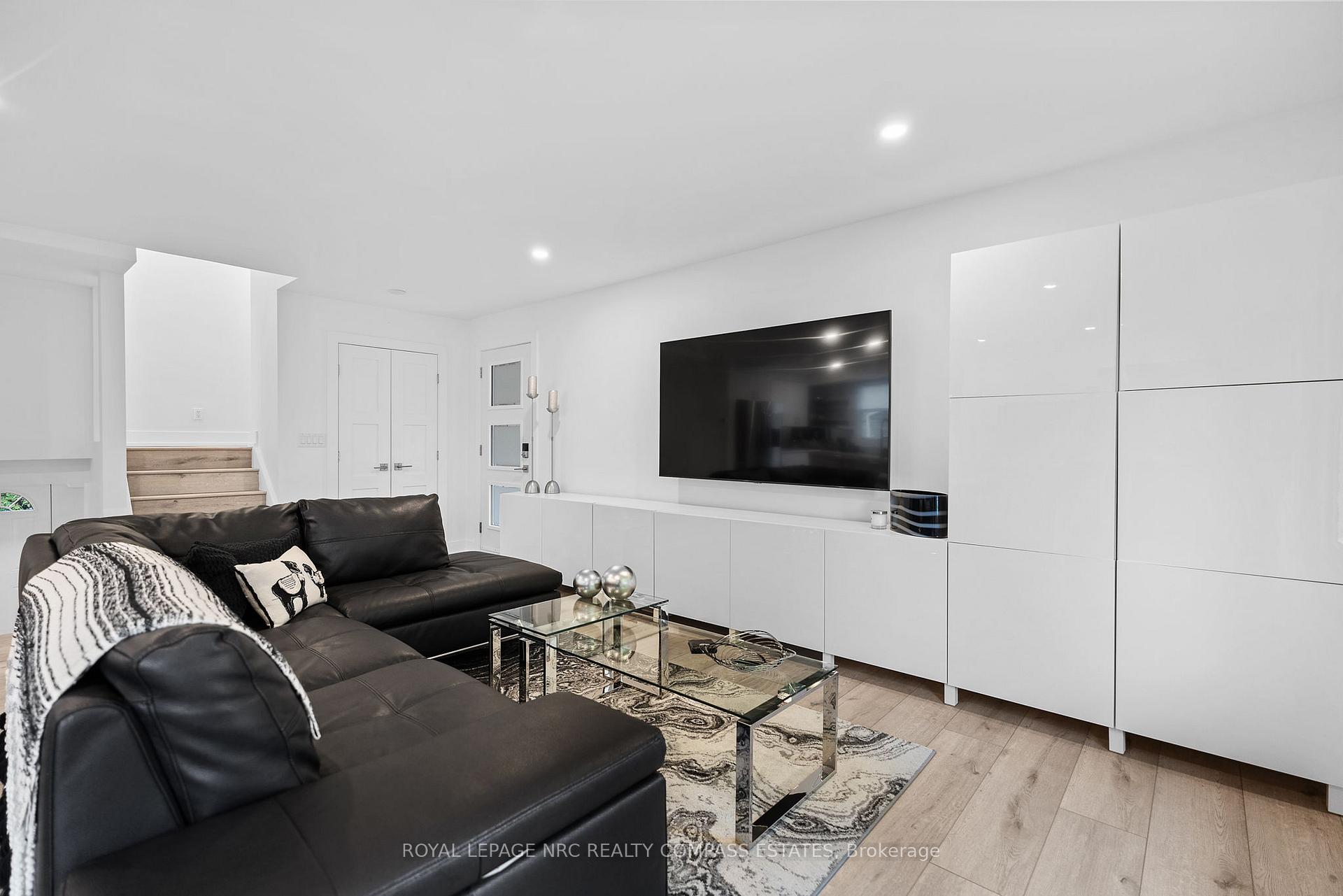 Photo 10 of 10 Belair Drive, St. Catharines, Port Dalhousie — HOMEH