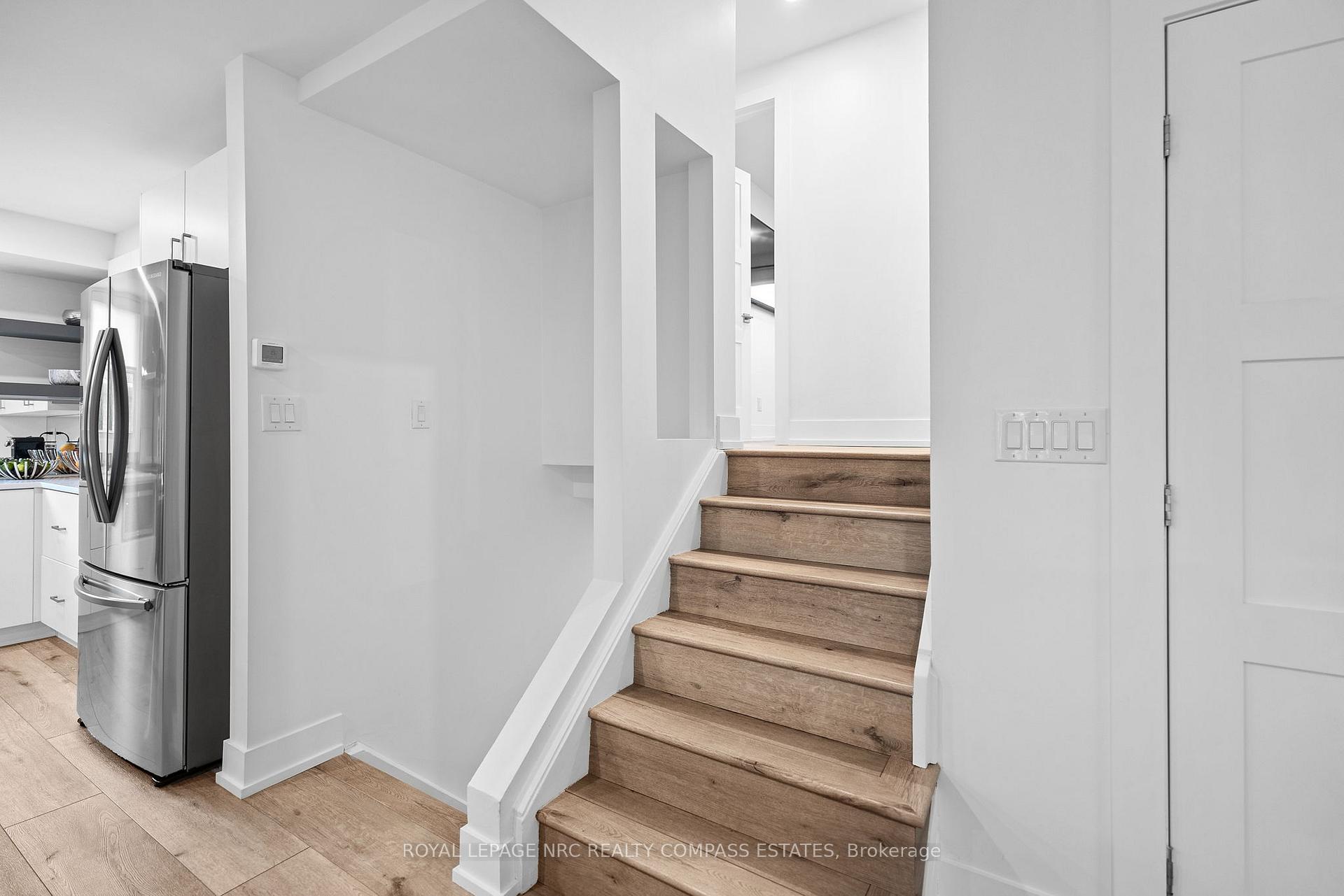 Photo 18 of 10 Belair Drive, St. Catharines, Port Dalhousie — HOMEH