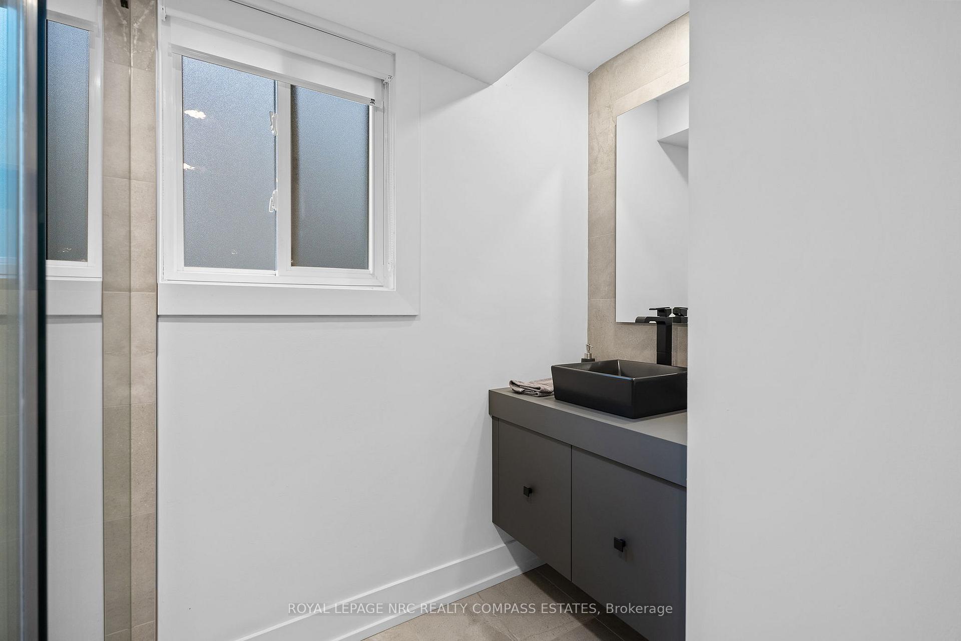 Photo 25 of 10 Belair Drive, St. Catharines, Port Dalhousie — HOMEH