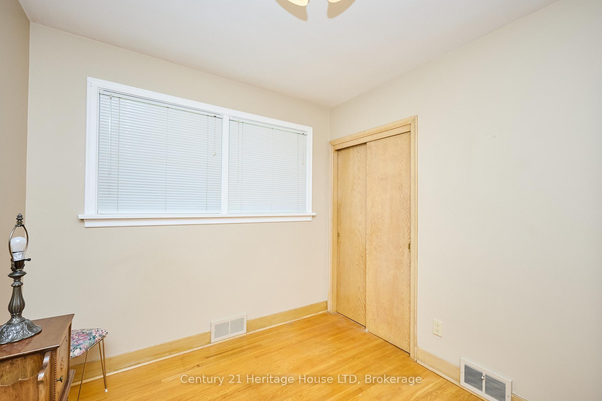 Photo 15 of 82 Wakelin Terrace, St. Catharines, Carlton/Bunting — HOMEH