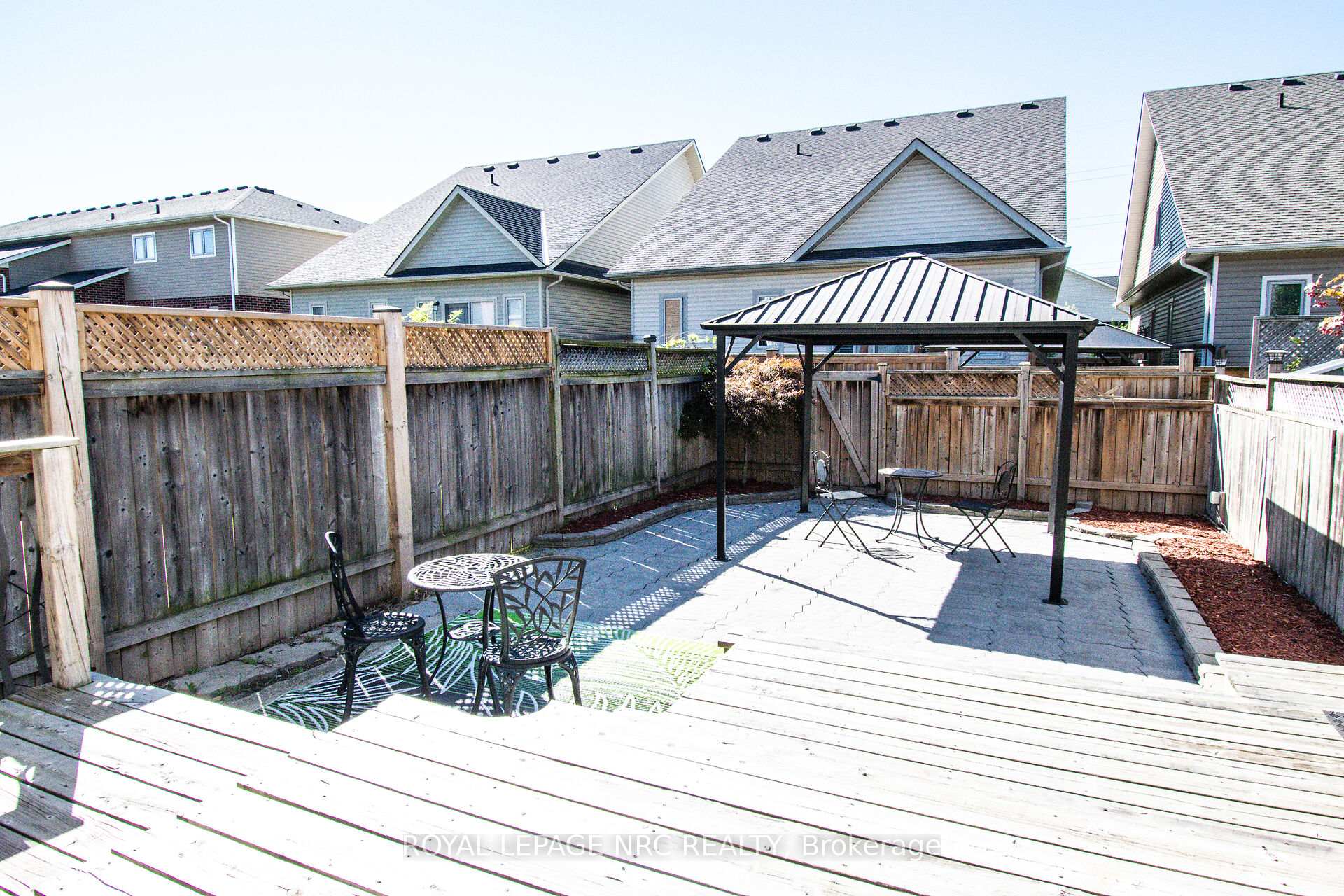 Photo 22 of 29 Colonel Lyall Street, St. Catharines, Secord Woods — HOMEH