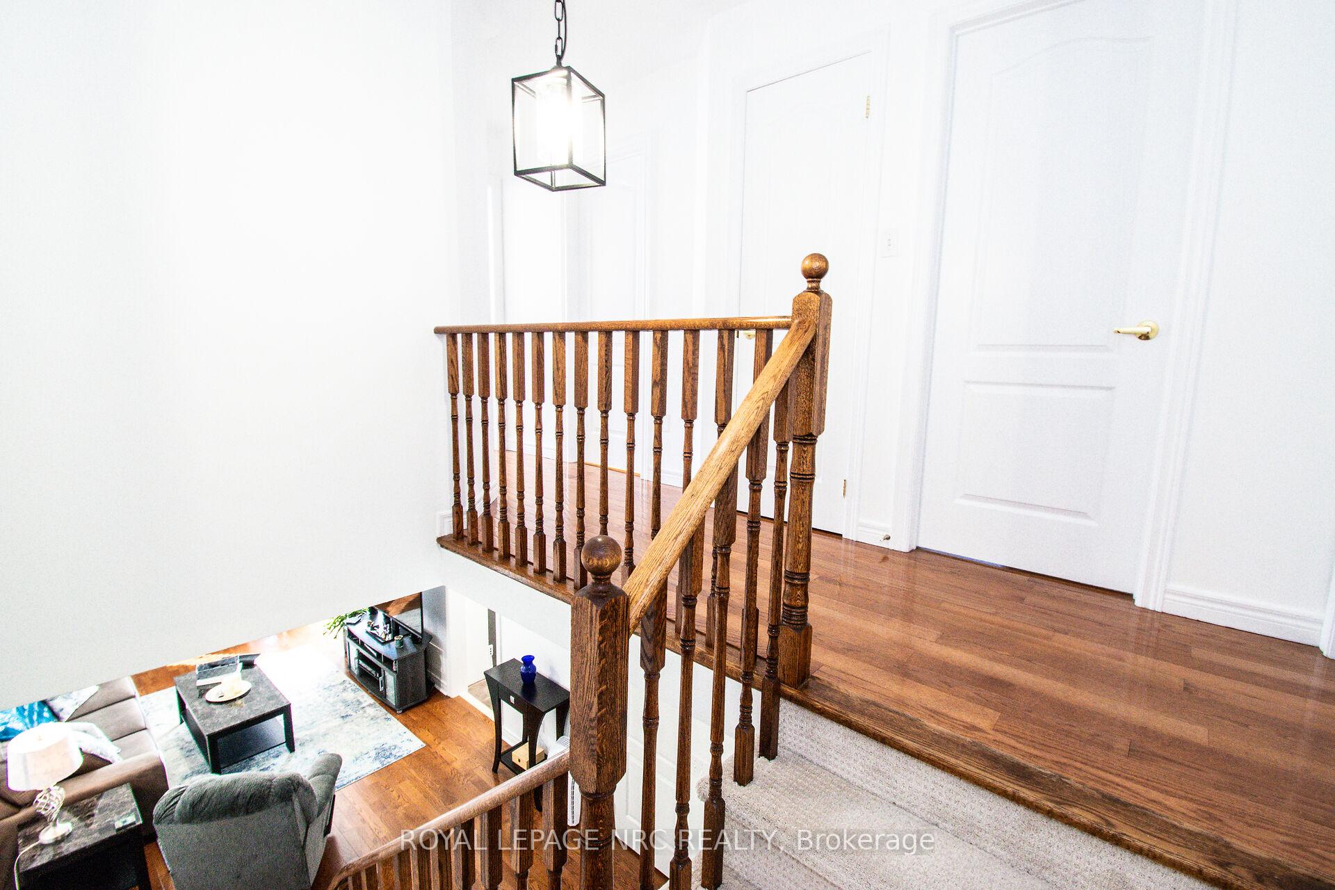 Photo 27 of 29 Colonel Lyall Street, St. Catharines, Secord Woods — HOMEH