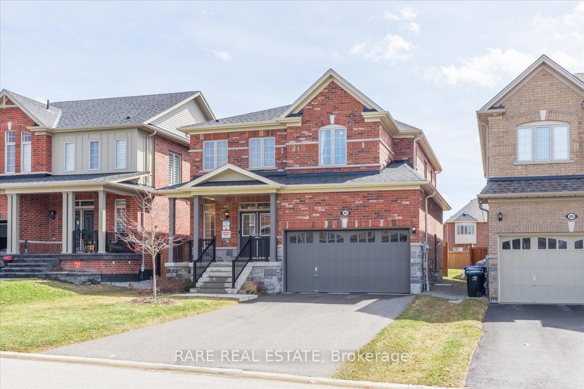 Photo 1 of 82 Rugman Crescent, Springwater, Centre Vespra — HOMEH