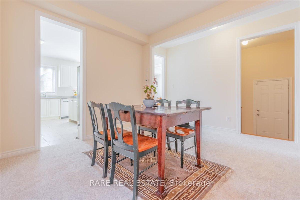 Photo 9 of 82 Rugman Crescent, Springwater, Centre Vespra — HOMEH