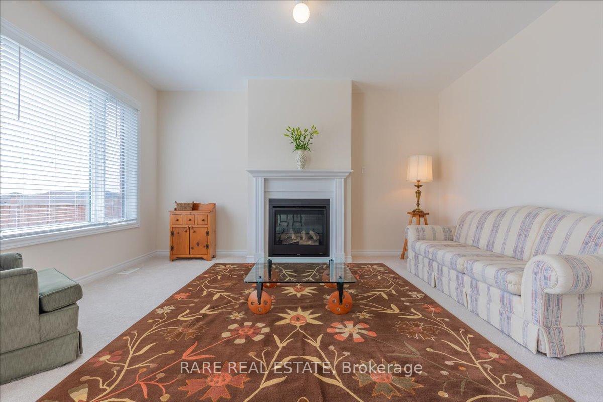 Photo 16 of 82 Rugman Crescent, Springwater, Centre Vespra — HOMEH