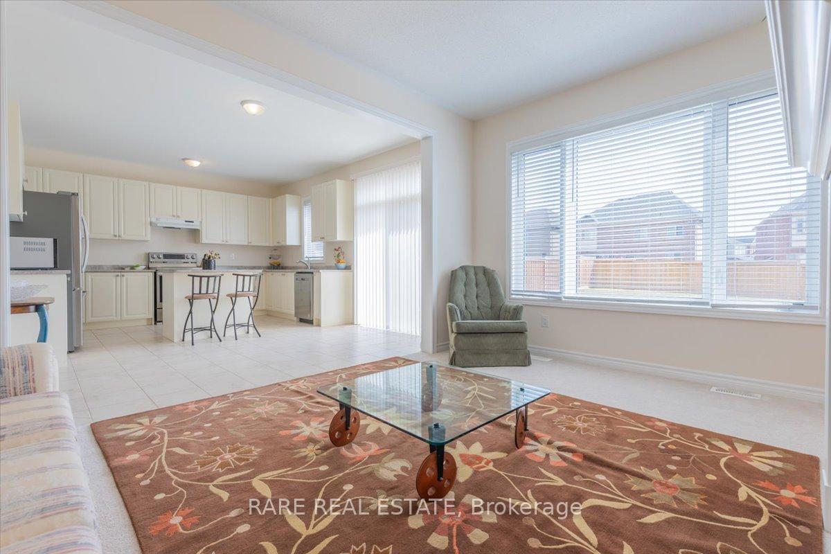 Photo 19 of 82 Rugman Crescent, Springwater, Centre Vespra — HOMEH