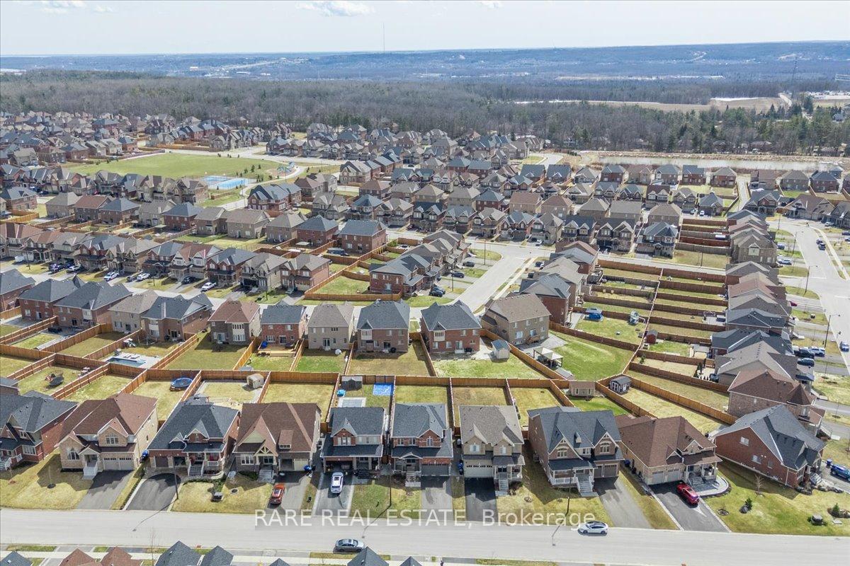Photo 47 of 82 Rugman Crescent, Springwater, Centre Vespra — HOMEH