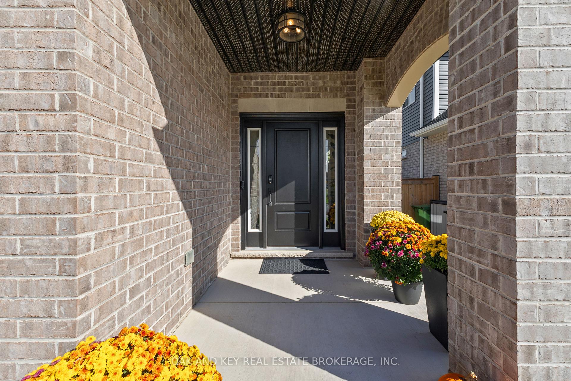 Photo 8 of 30 Harlequin Court, St. Thomas — HOMEH