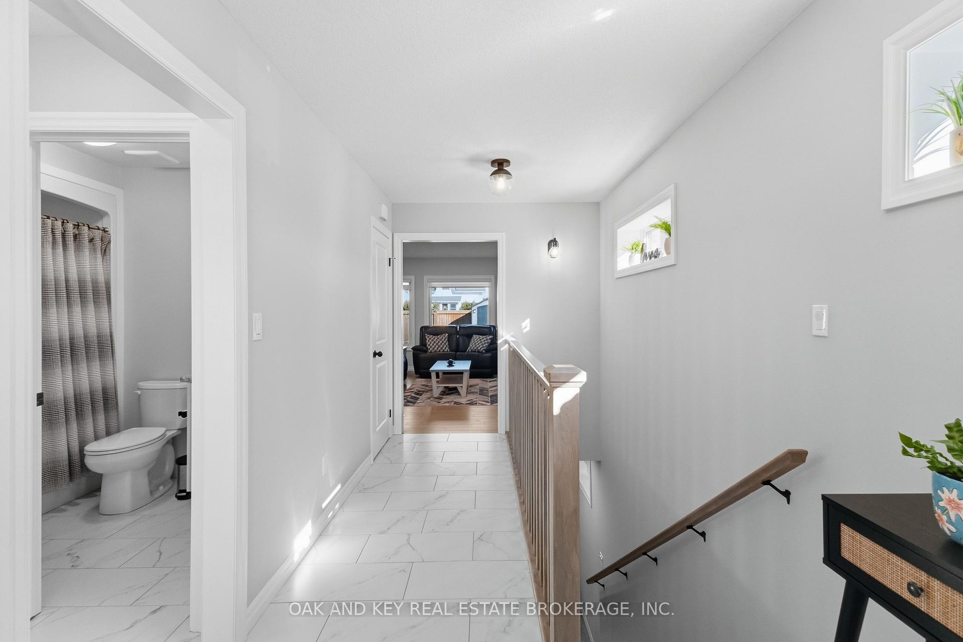 Photo 11 of 30 Harlequin Court, St. Thomas — HOMEH