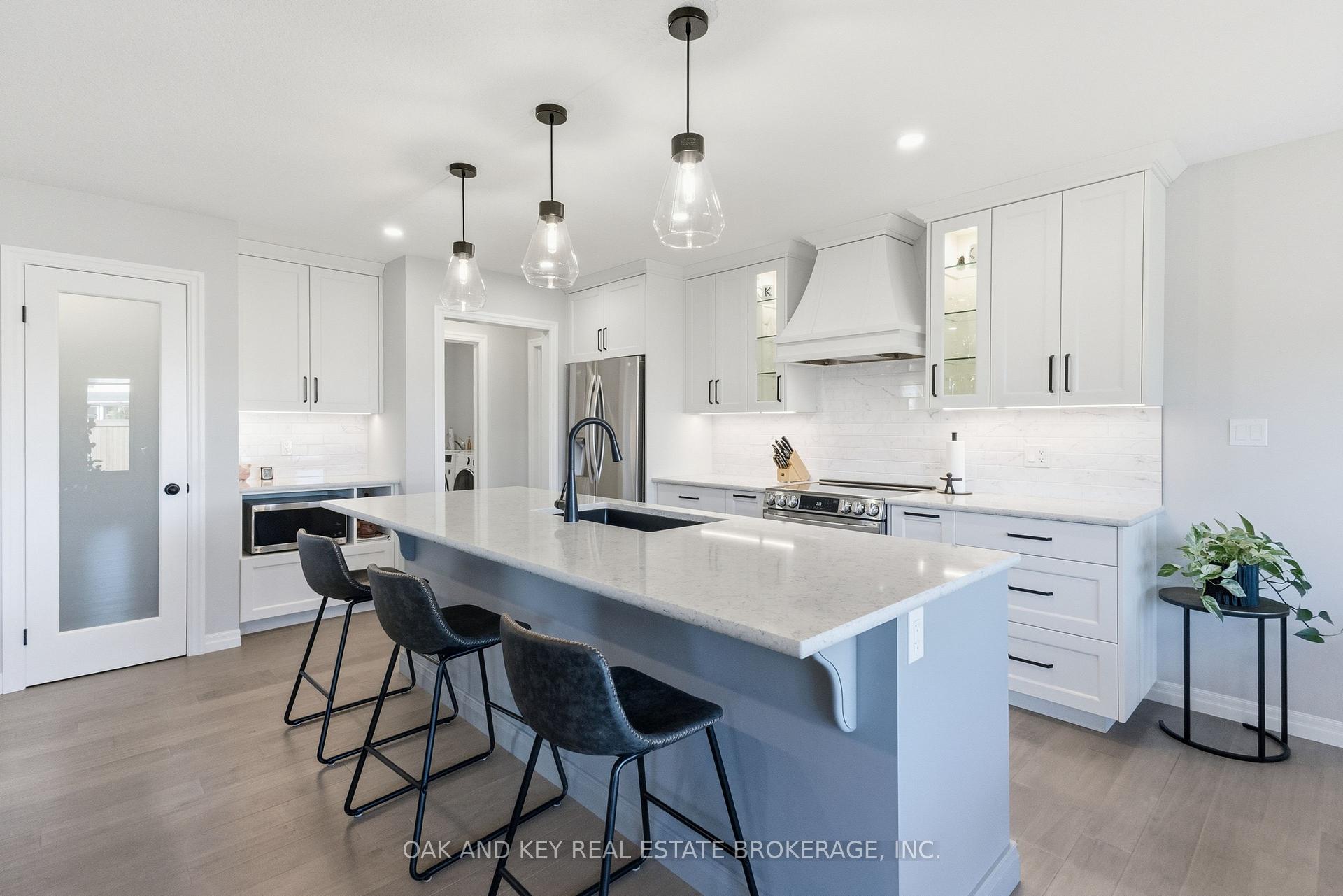 Photo 19 of 30 Harlequin Court, St. Thomas — HOMEH