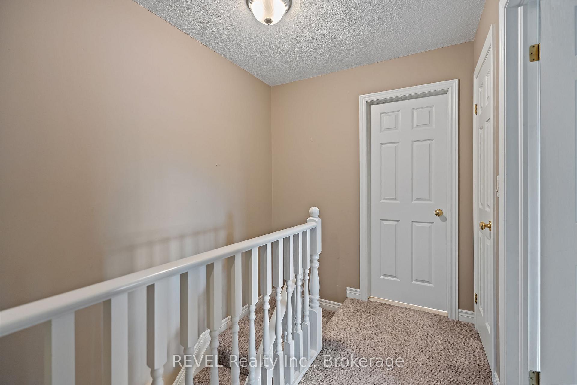 Photo 15 of Unit A, 20 Brown Drive, St. Catharines, Rykert/Vansickle — HOMEH