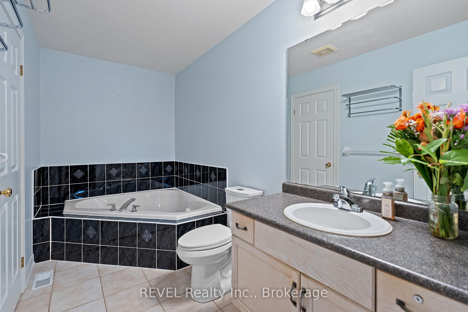 Photo 22 of Unit A, 20 Brown Drive, St. Catharines, Rykert/Vansickle — HOMEH