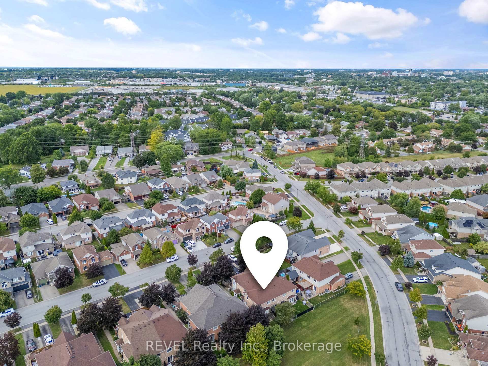 Photo 46 of Unit A, 20 Brown Drive, St. Catharines, Rykert/Vansickle — HOMEH