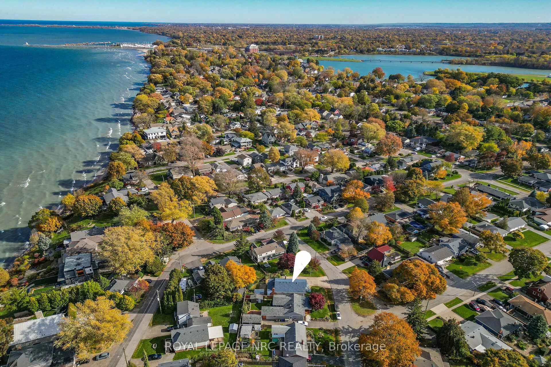 Photo 4 of 2 Mary Street, St. Catharines, Port Dalhousie — HOMEH