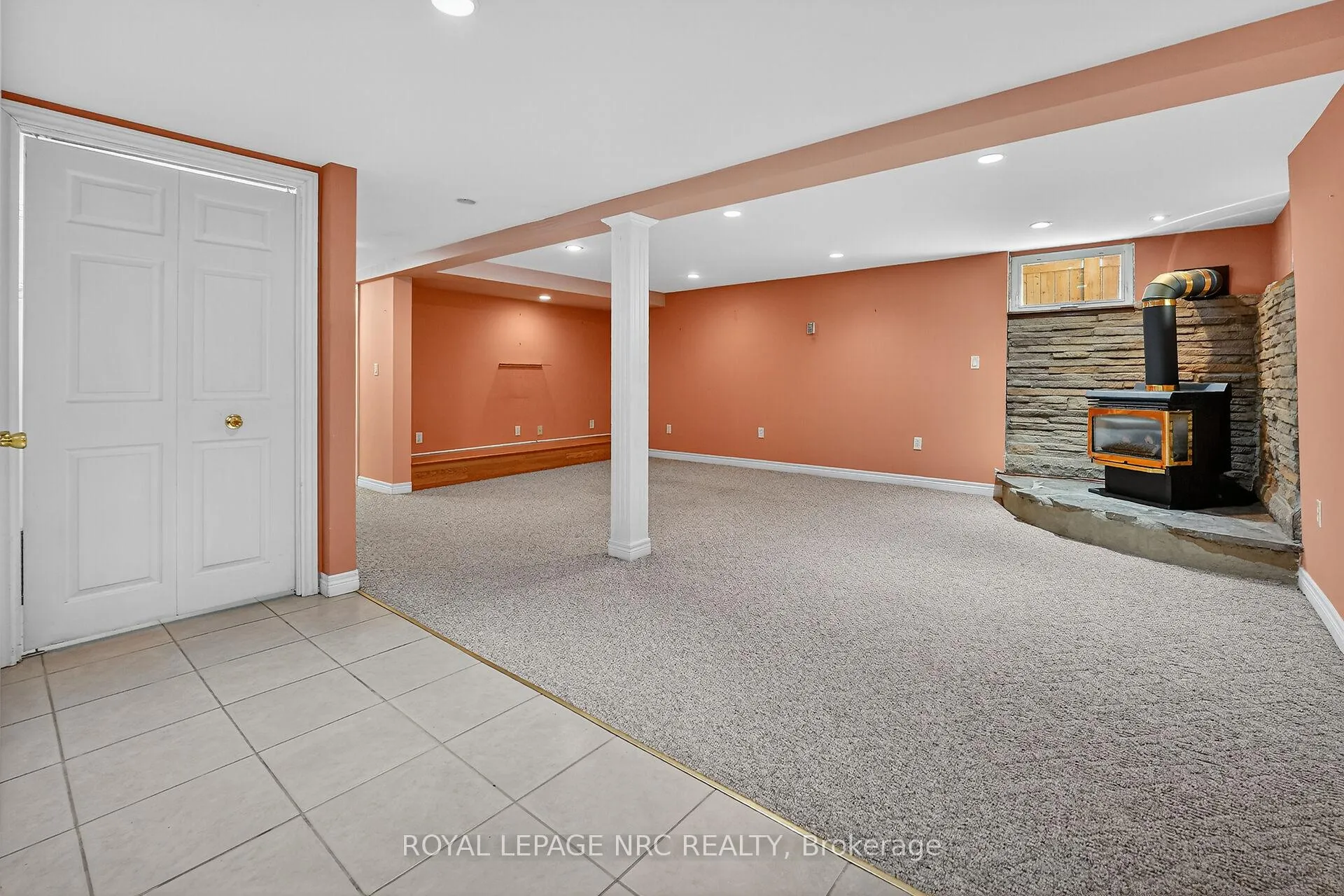 Photo 23 of 2 Mary Street, St. Catharines, Port Dalhousie — HOMEH