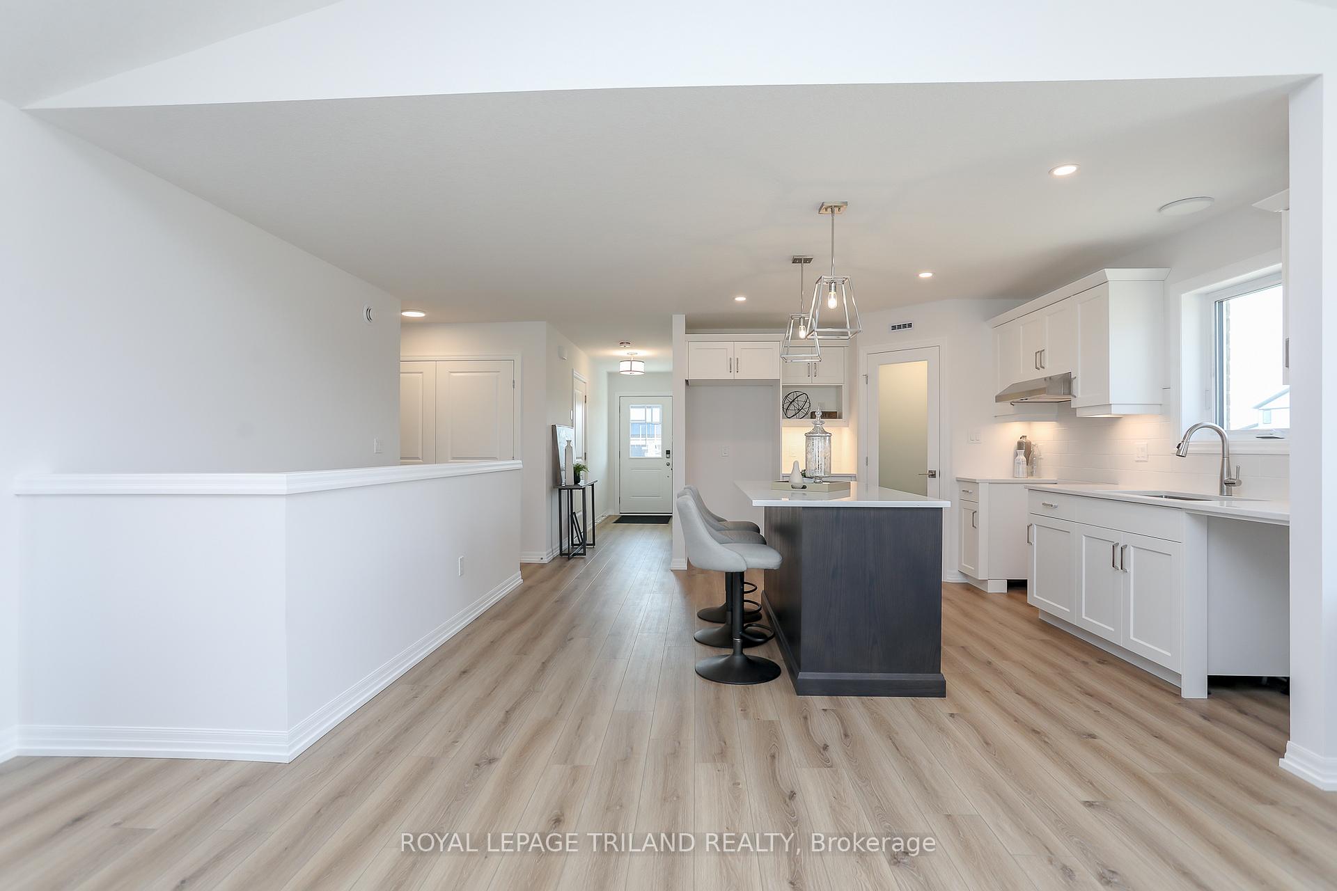 Photo 23 of 168 Renaissance Drive, St. Thomas — HOMEH