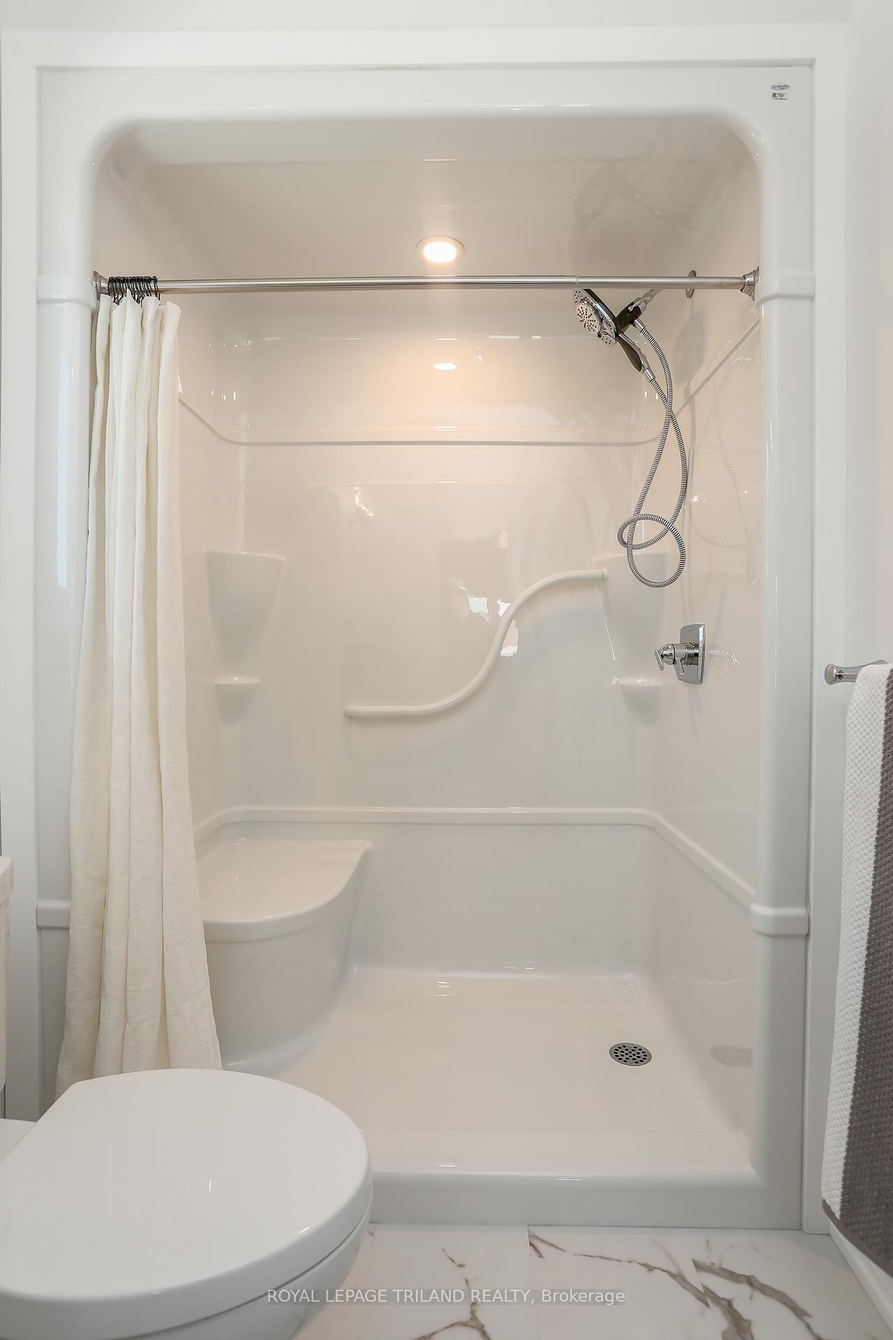 Photo 31 of 168 Renaissance Drive, St. Thomas — HOMEH
