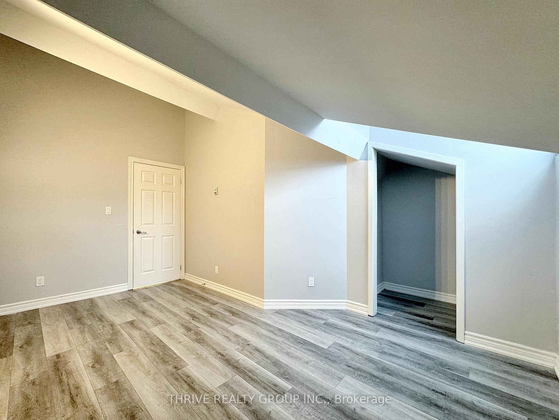 Photo 13 of Unit 5, 2 Metcalfe Street, St. Thomas — HOMEH