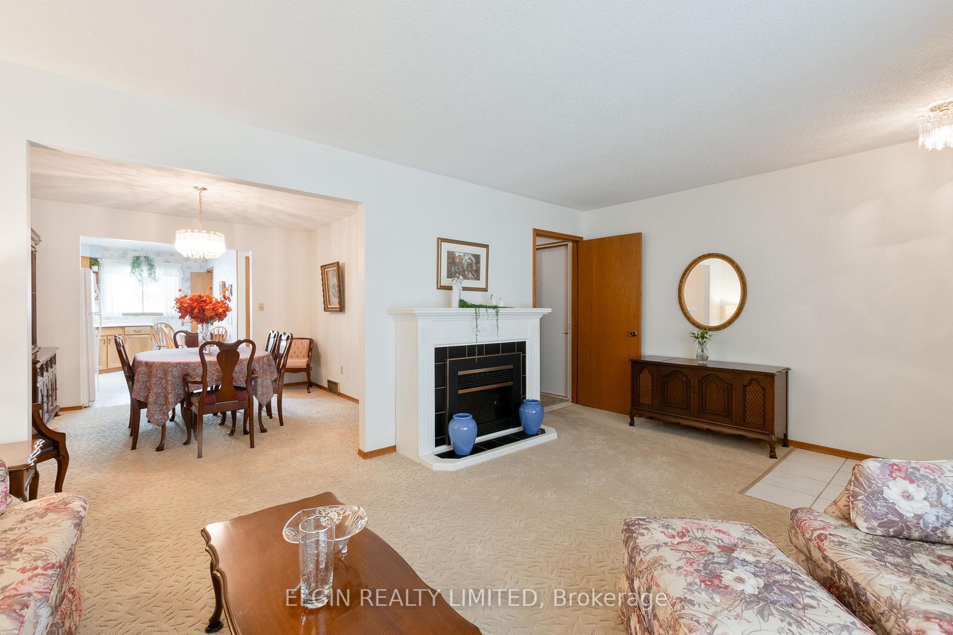 Photo 7 of 45 Bonnie Place, St. Thomas — HOMEH