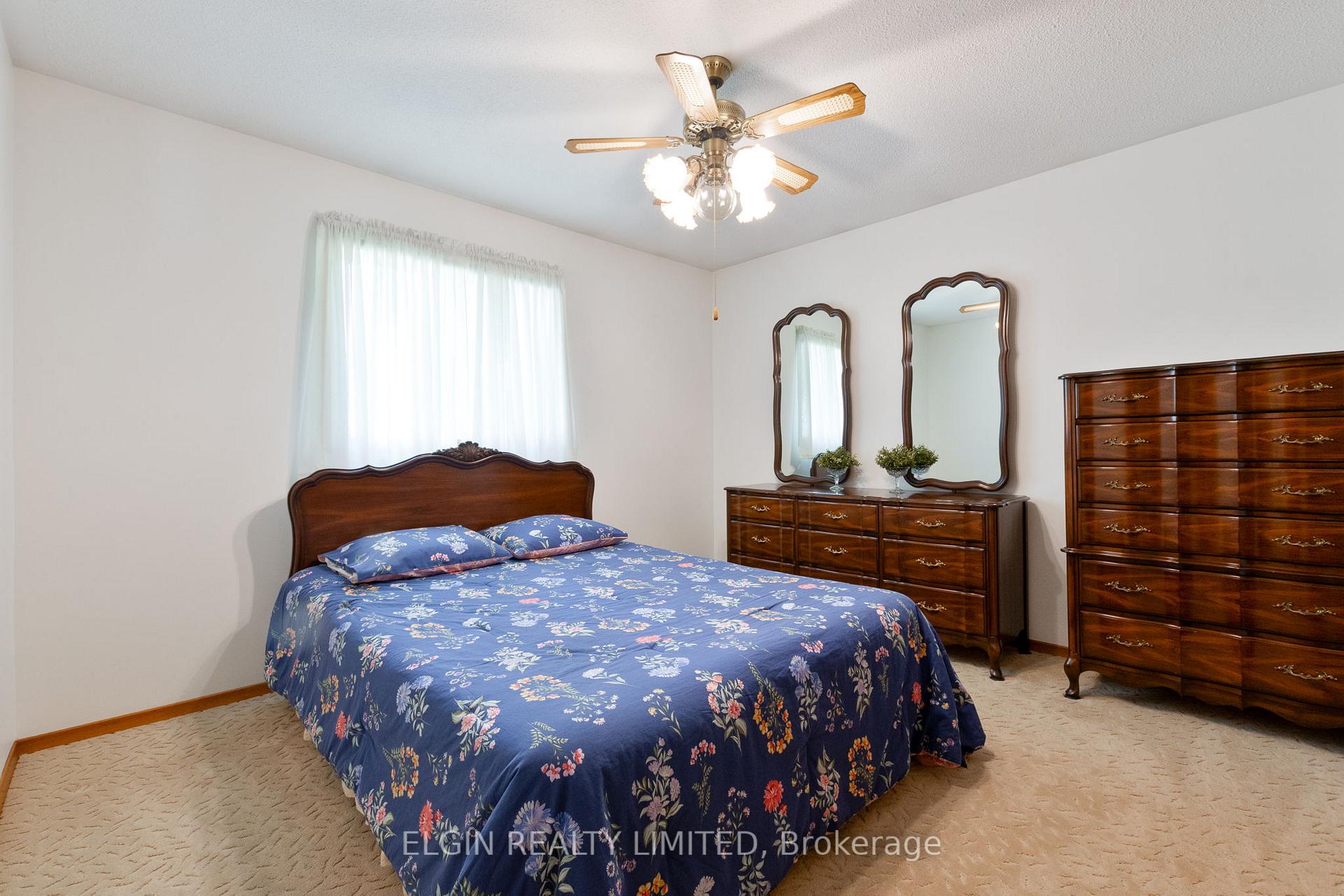 Photo 18 of 45 Bonnie Place, St. Thomas — HOMEH