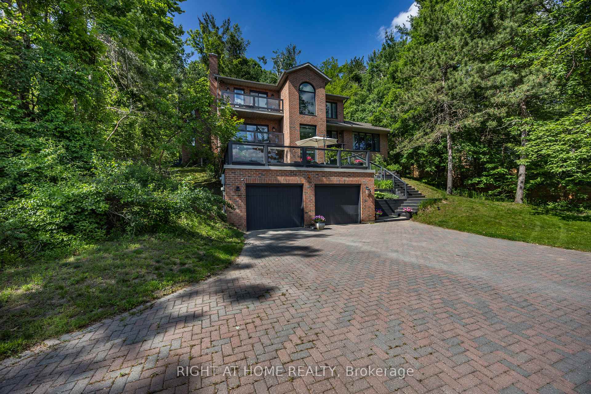 Front of 30 Pooles Road