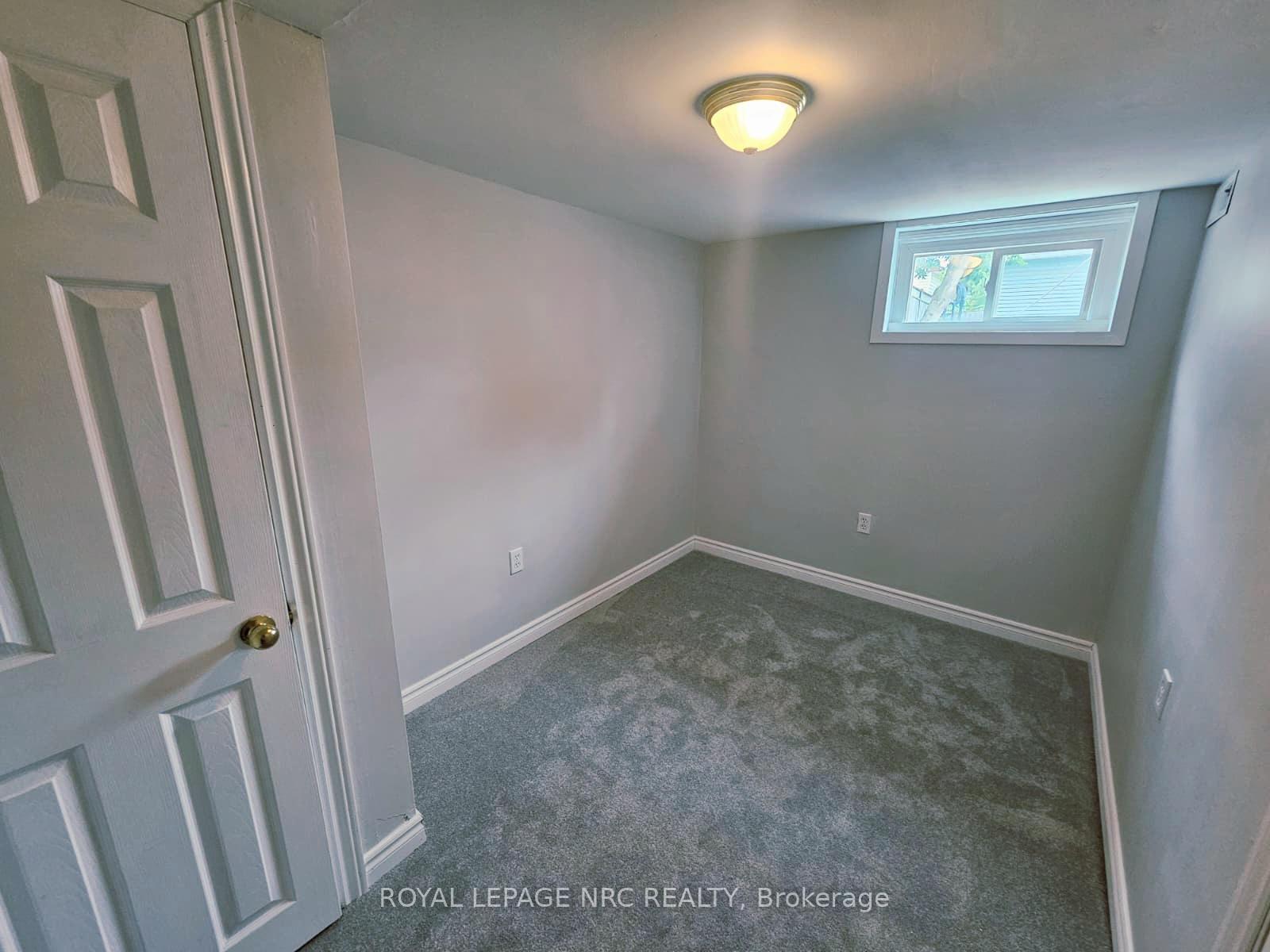 Photo 3 of 19 Campbell Avenue, St. Catharines, Oakdale — HOMEH