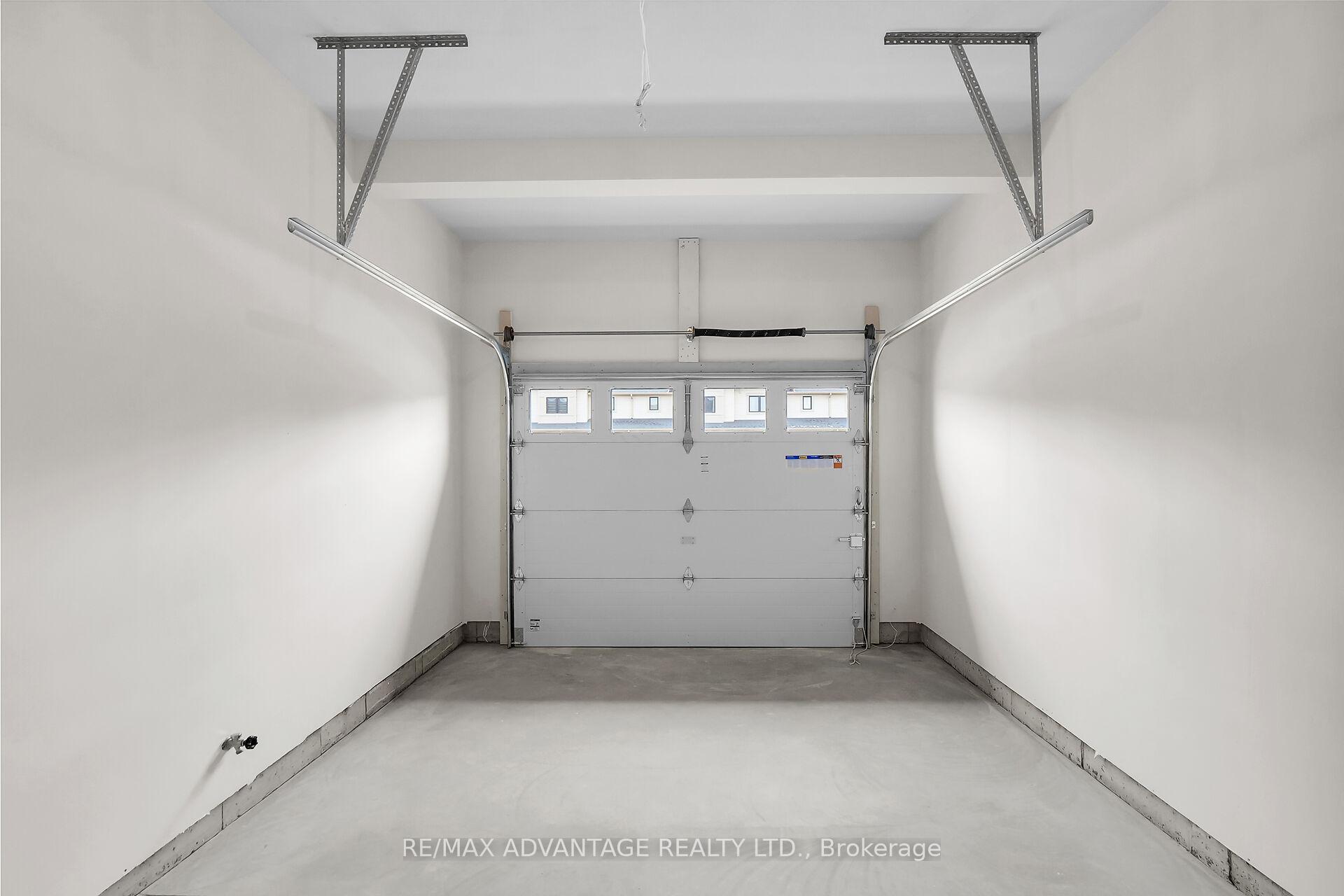 Photo 17 of 107 Cortland Terrace, St. Thomas — HOMEH
