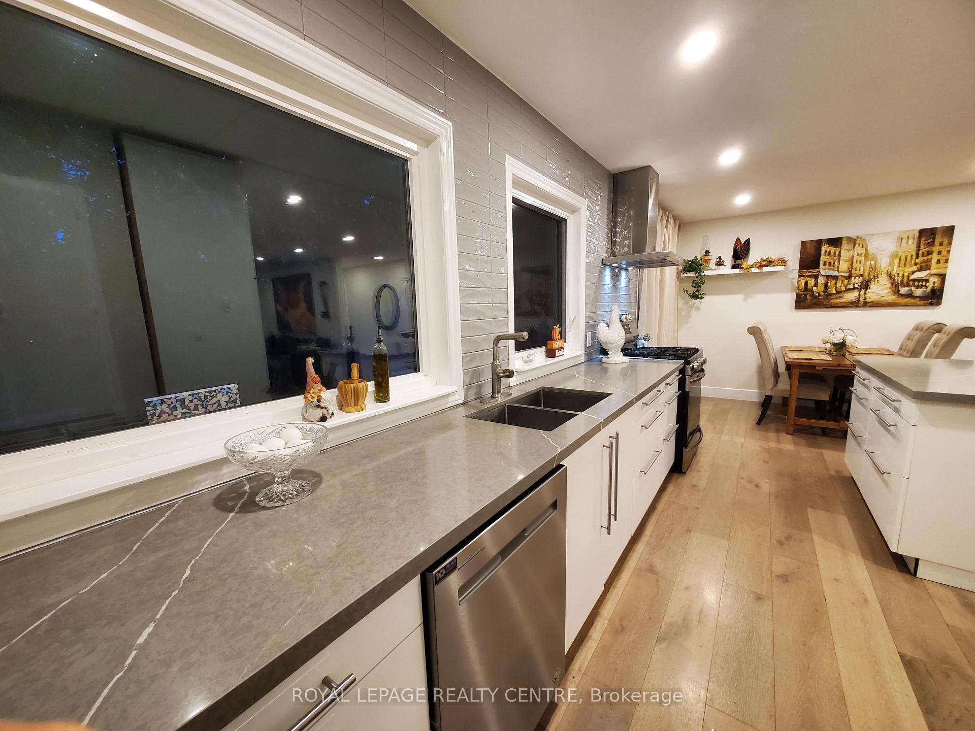 Photo 9 of 5 Mountainview Drive, St. Catharines, Glendale/Glenridge — HOMEH