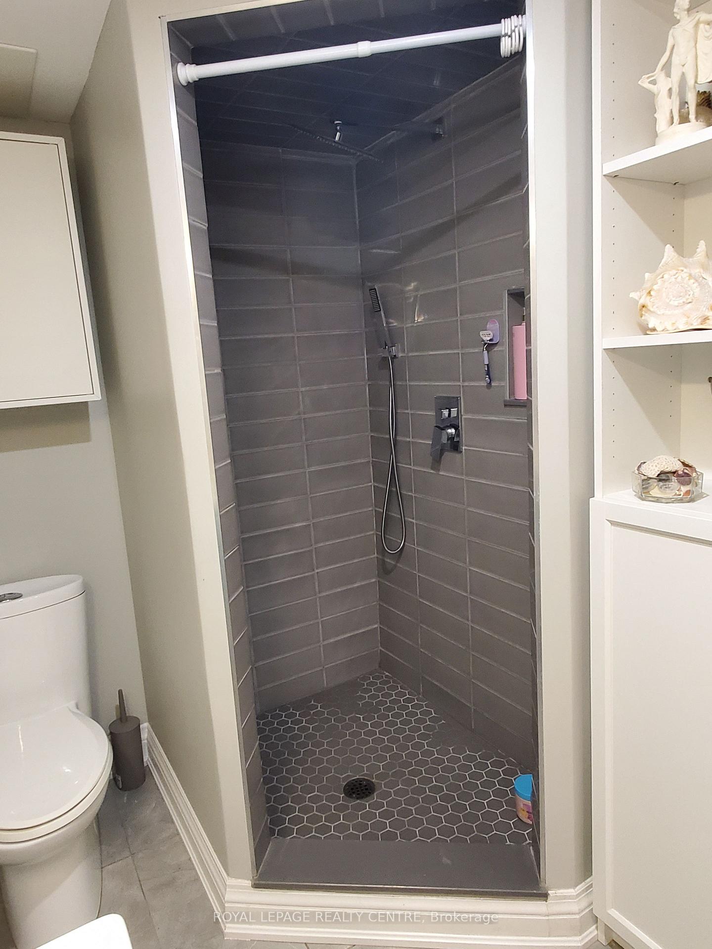 Photo 22 of 5 Mountainview Drive, St. Catharines, Glendale/Glenridge — HOMEH