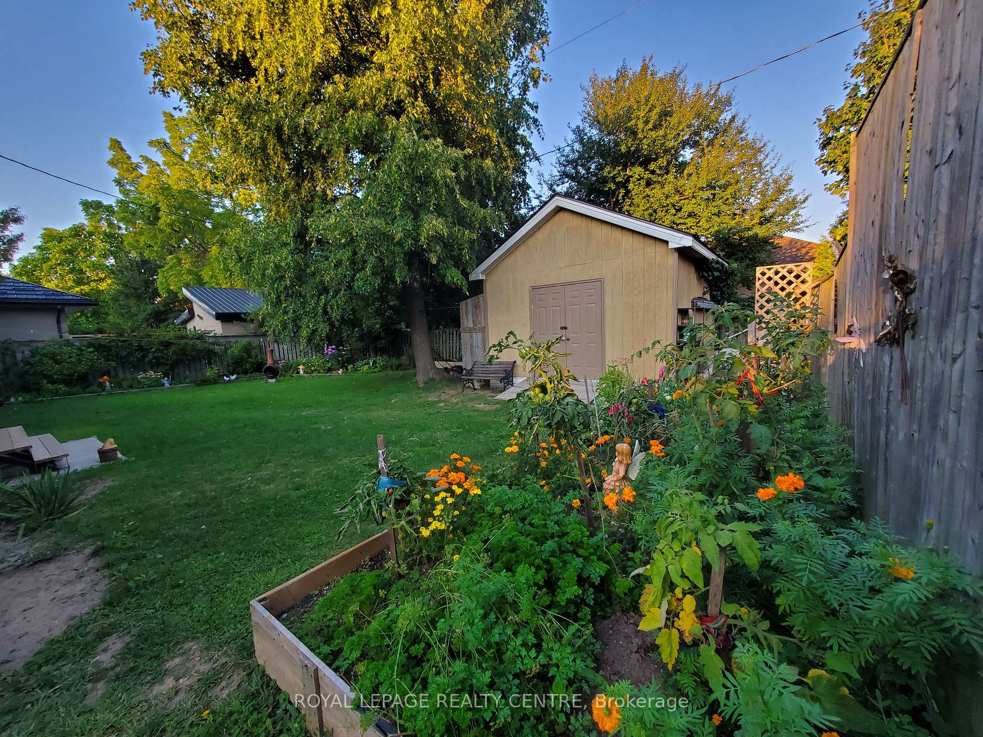 Photo 25 of 5 Mountainview Drive, St. Catharines, Glendale/Glenridge — HOMEH