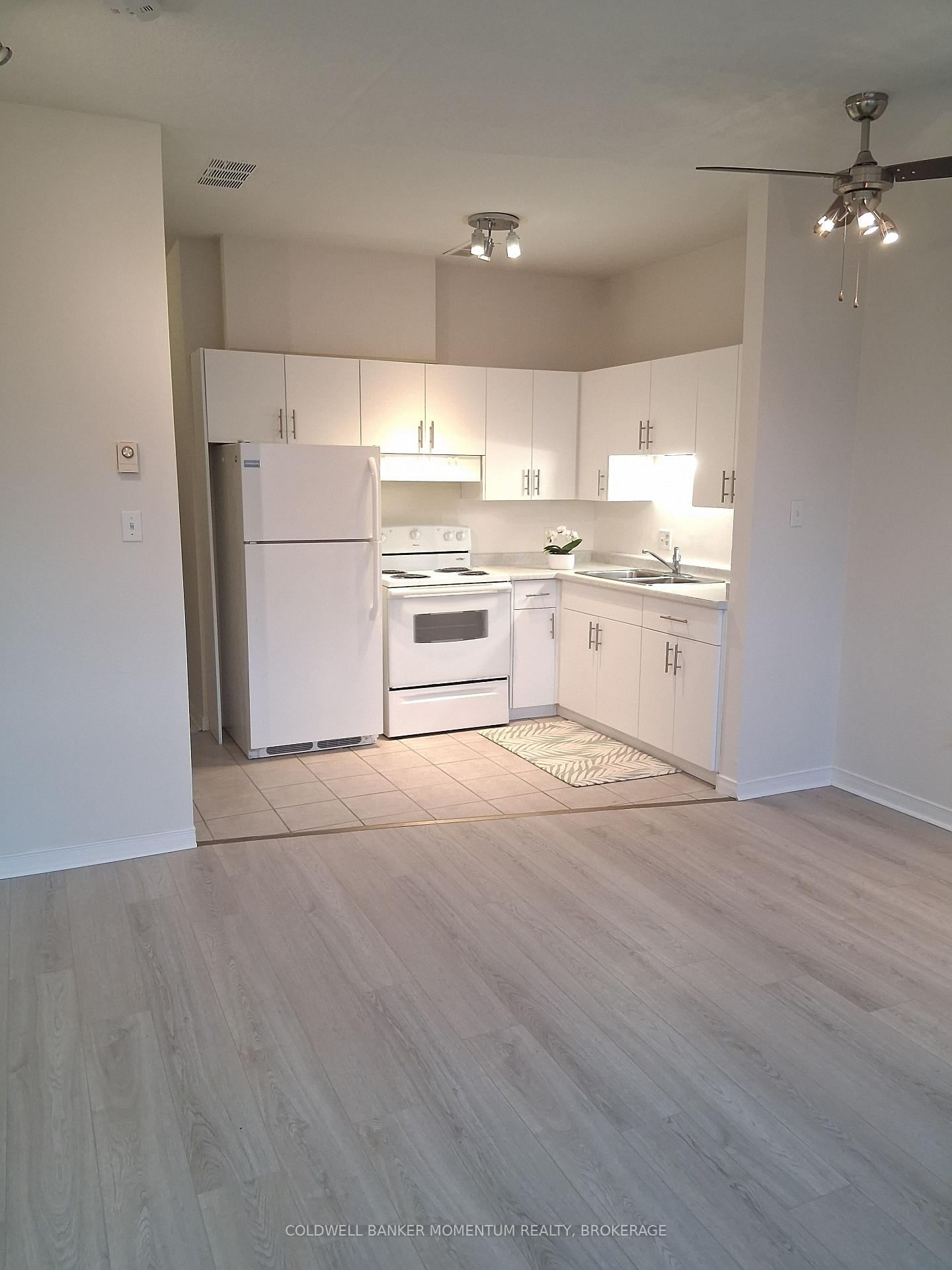 Photo 2 of Unit 2, 109 George Street, St. Catharines, Downtown — HOMEH