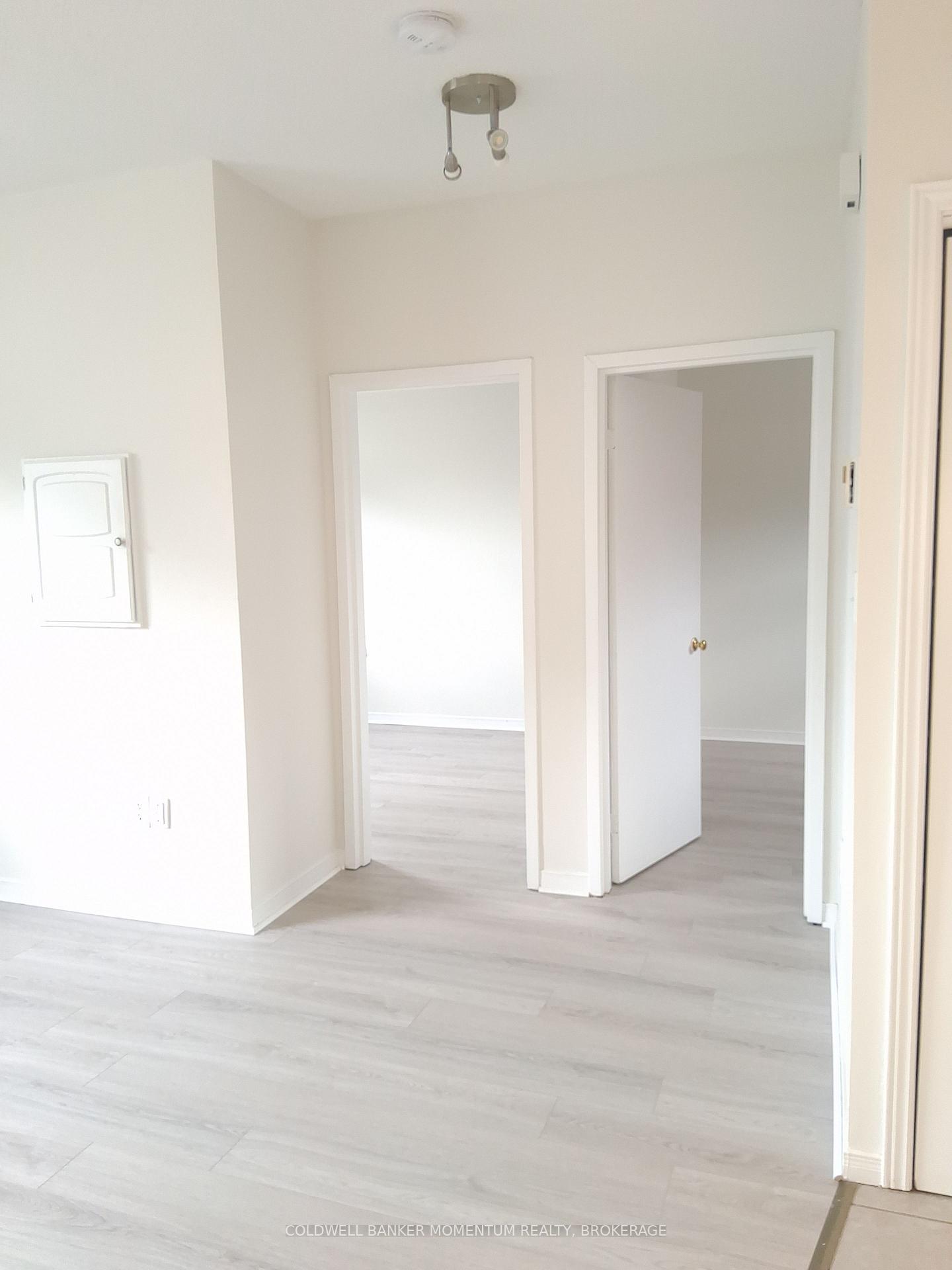 Photo 4 of Unit 2, 109 George Street, St. Catharines, Downtown — HOMEH