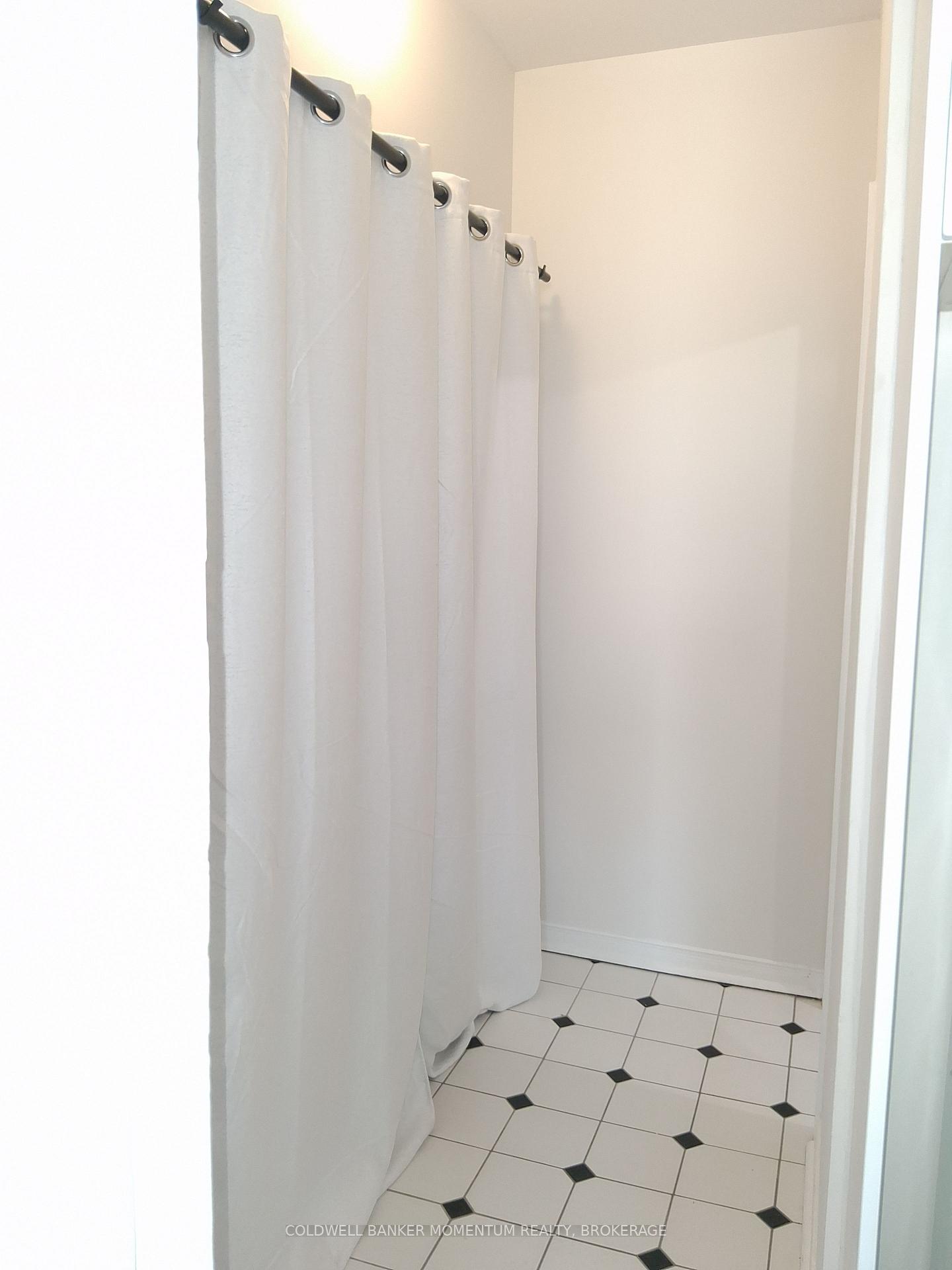 Photo 12 of Unit 2, 109 George Street, St. Catharines, Downtown — HOMEH
