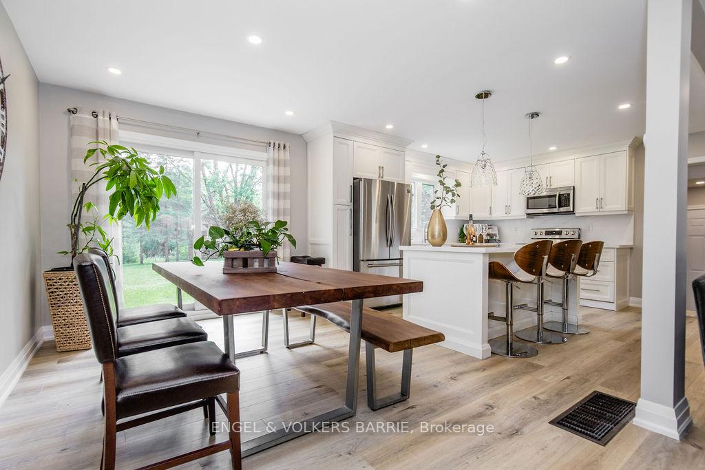 Photo 10 of 1175 Carson Road, Springwater, Midhurst — HOMEH