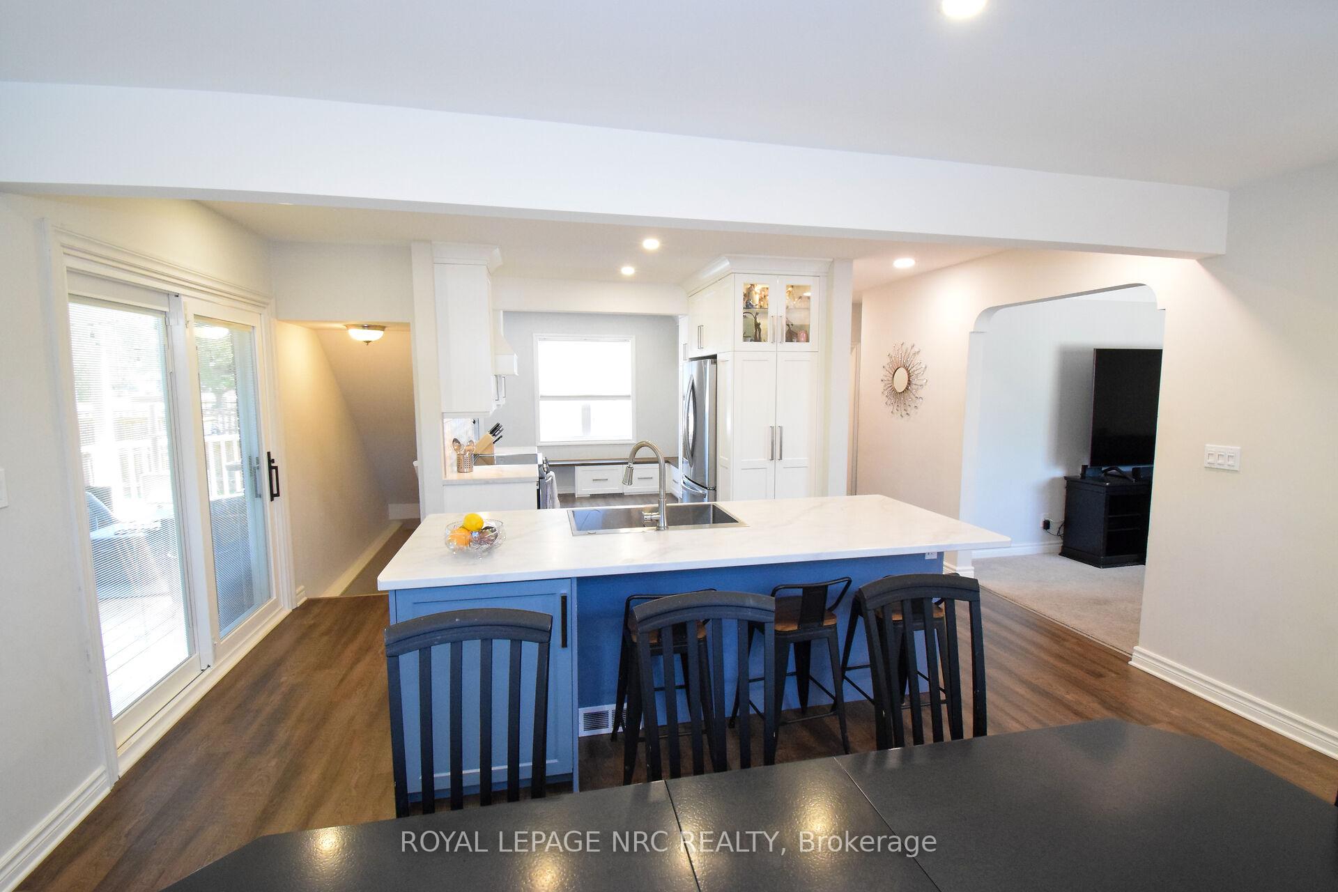 Photo 7 of 128 Haig Street, St. Catharines, Haig — HOMEH