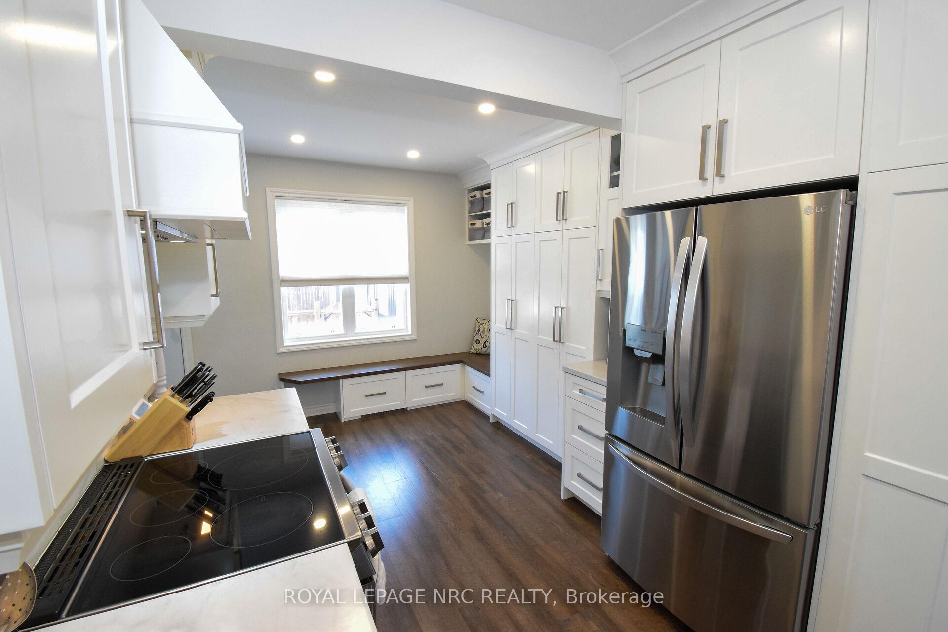 Photo 11 of 128 Haig Street, St. Catharines, Haig — HOMEH