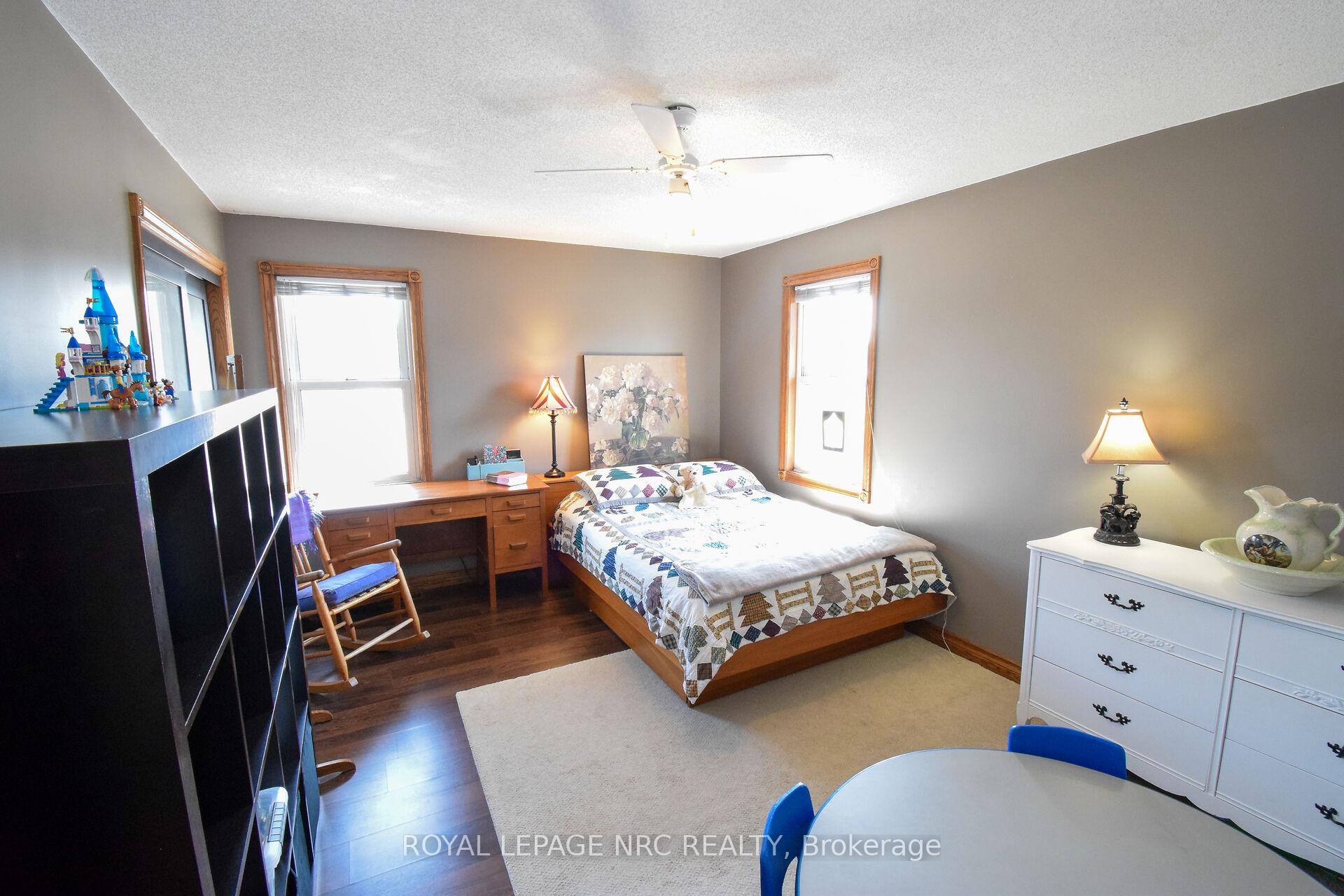 Photo 25 of 128 Haig Street, St. Catharines, Haig — HOMEH