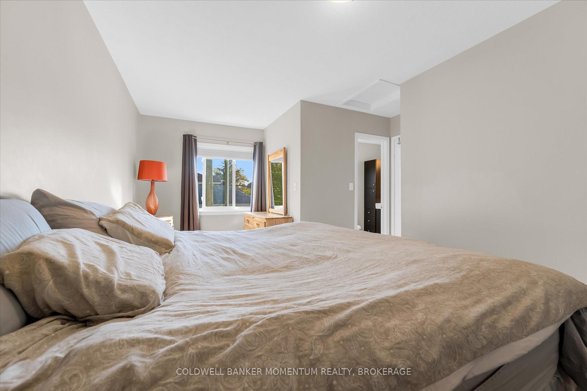 Photo 15 of 58 Margery Avenue, St. Catharines, Haig — HOMEH