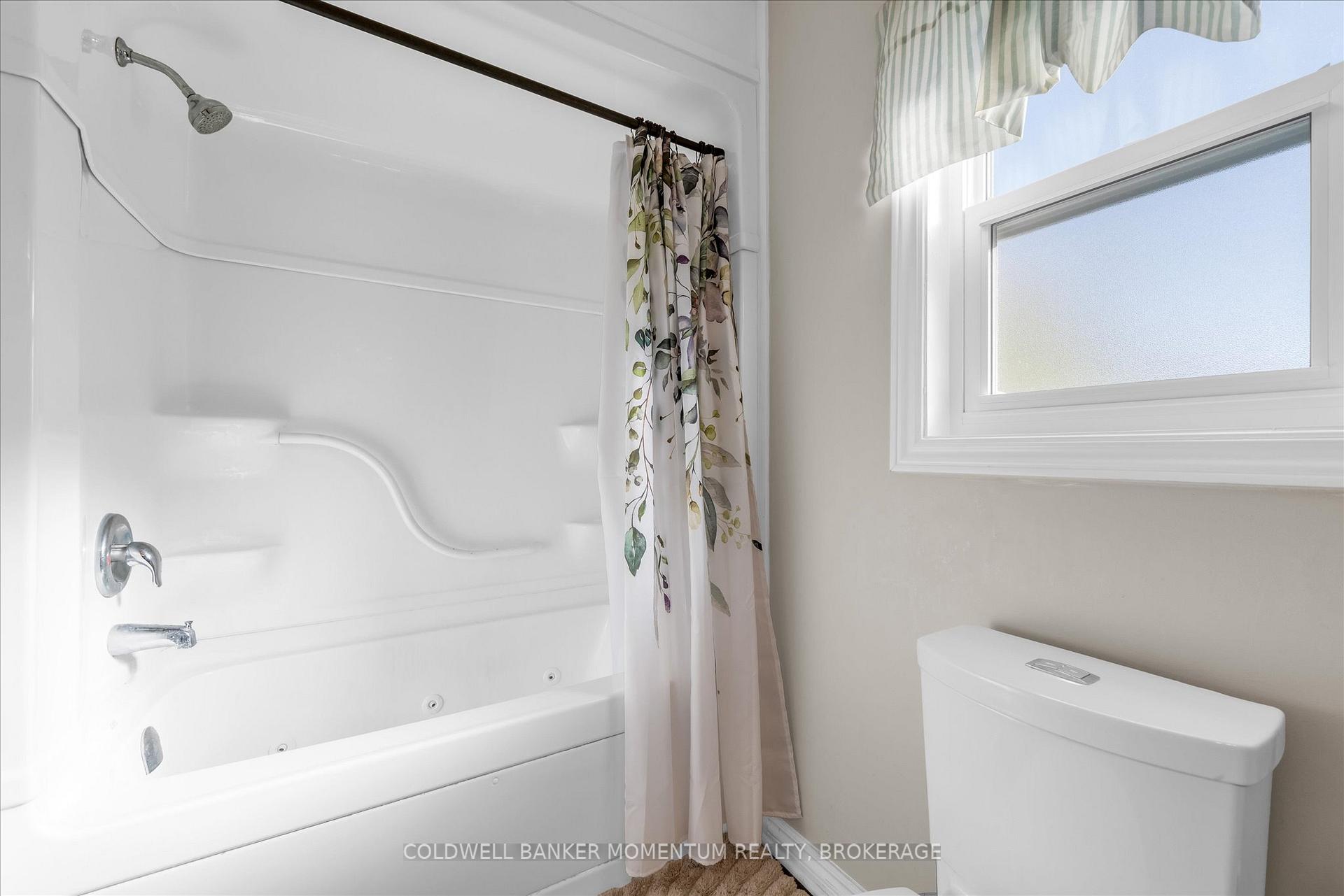 Photo 18 of 58 Margery Avenue, St. Catharines, Haig — HOMEH