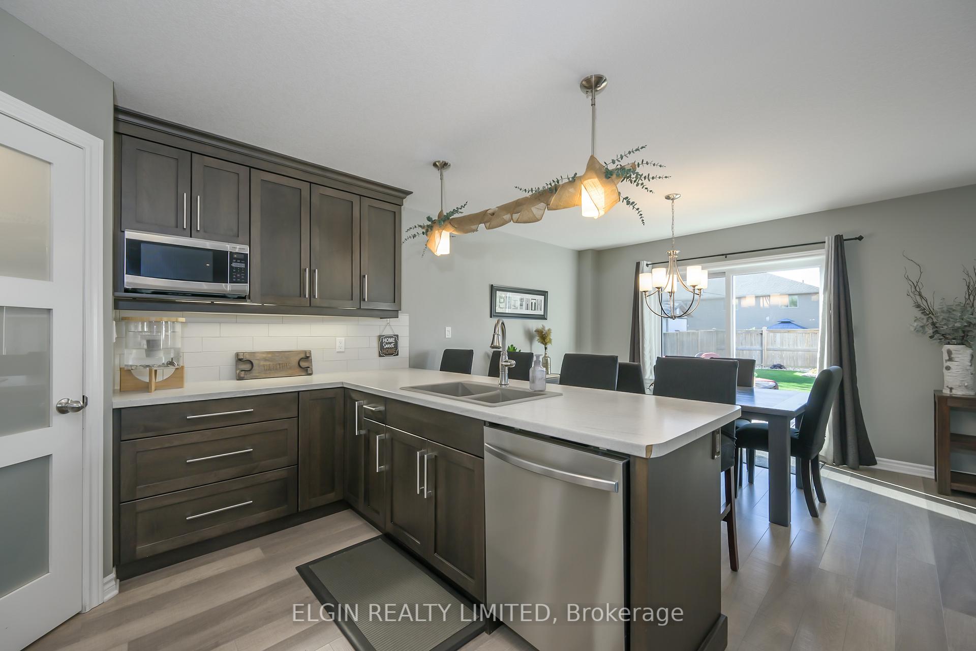 Photo 12 of 12 Russet Lane, St. Thomas — HOMEH