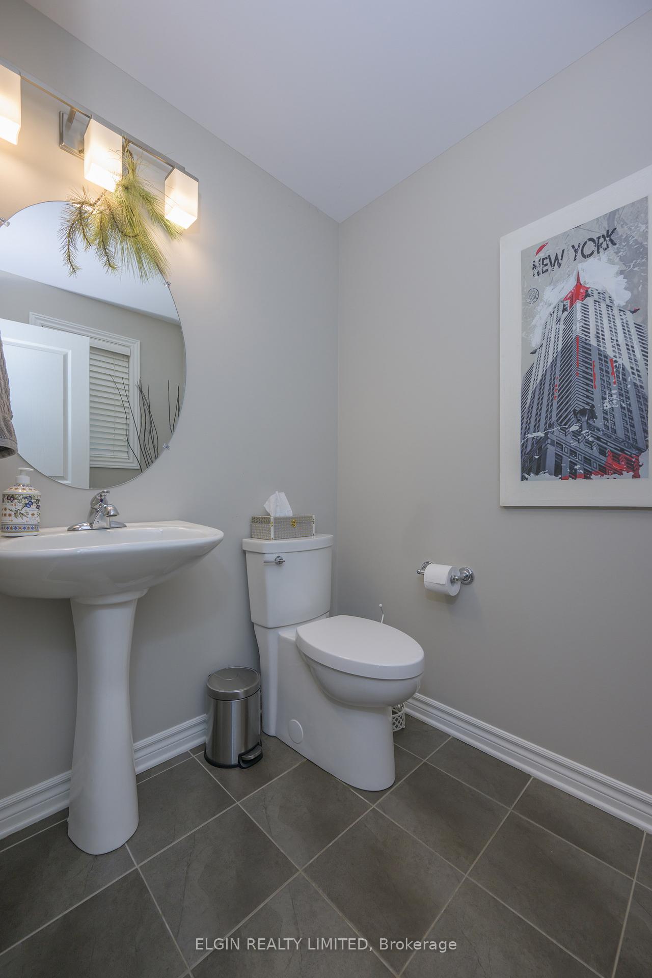 Photo 14 of 12 Russet Lane, St. Thomas — HOMEH