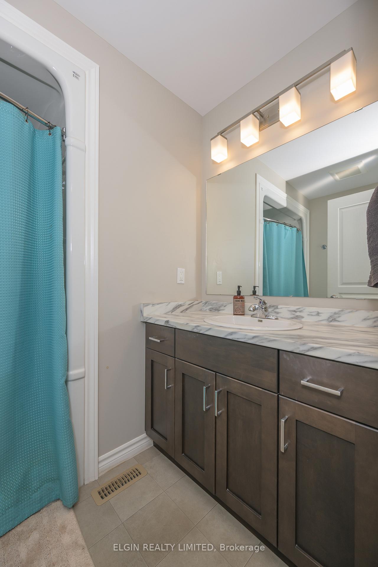 Photo 20 of 12 Russet Lane, St. Thomas — HOMEH