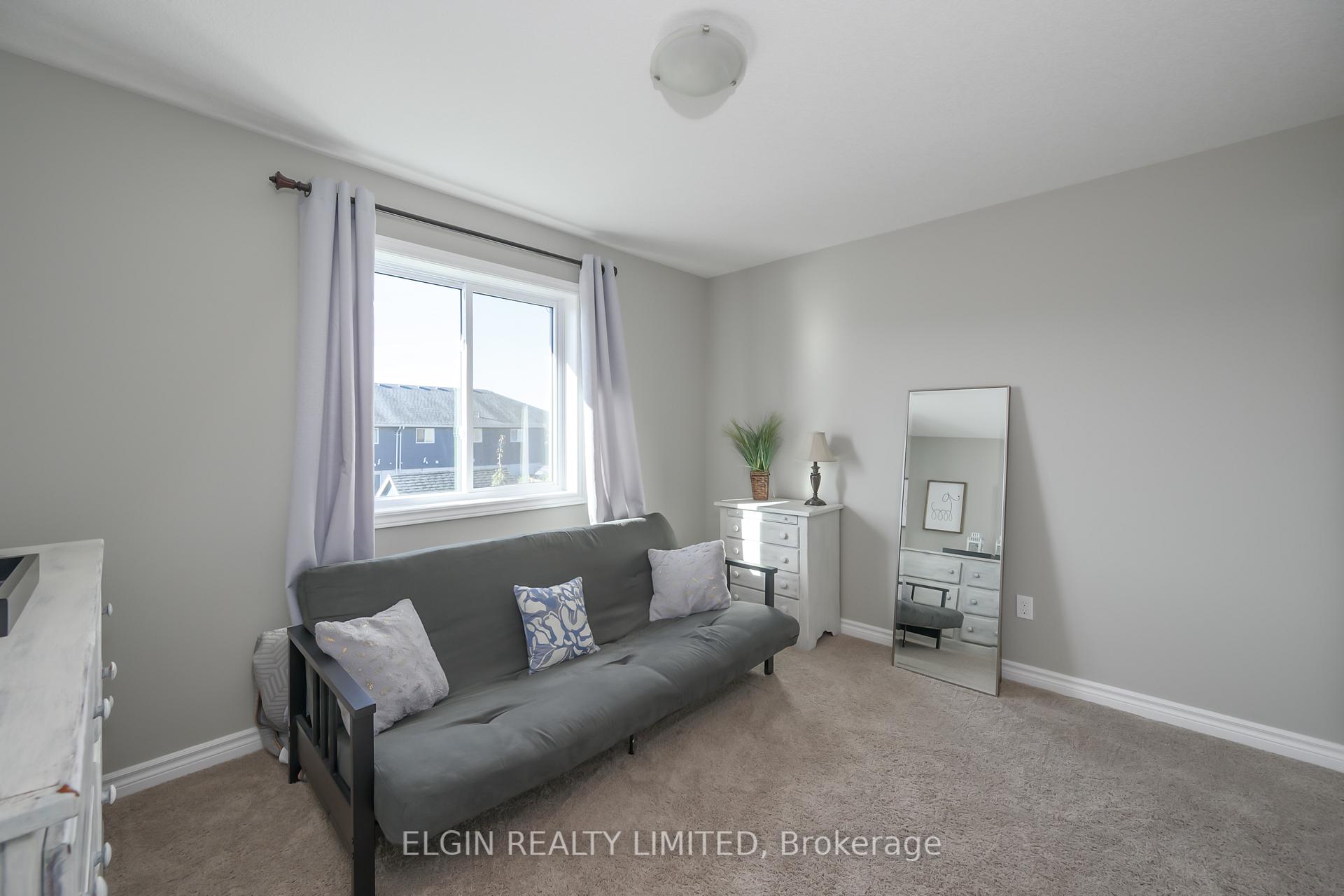 Photo 23 of 12 Russet Lane, St. Thomas — HOMEH