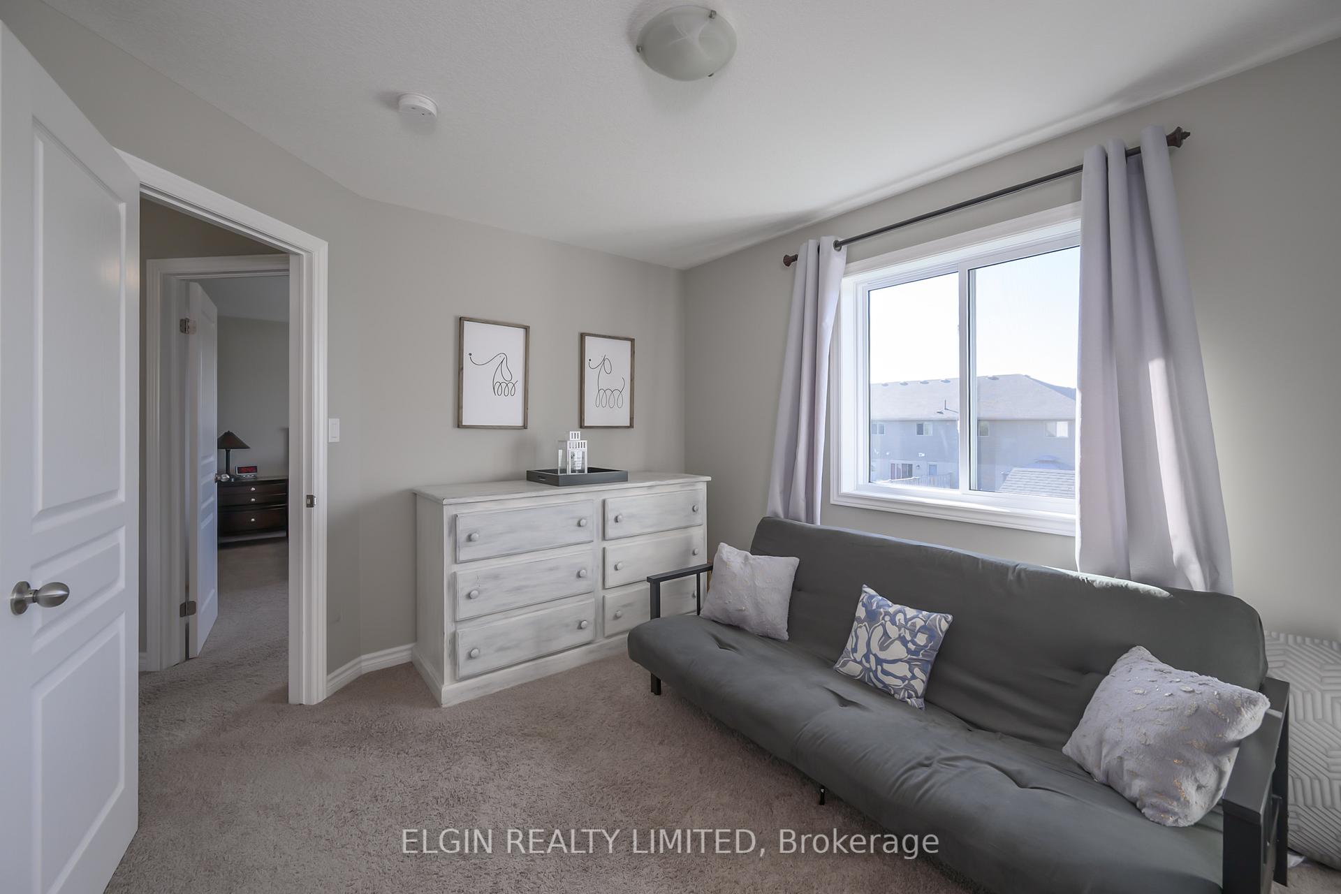 Photo 24 of 12 Russet Lane, St. Thomas — HOMEH