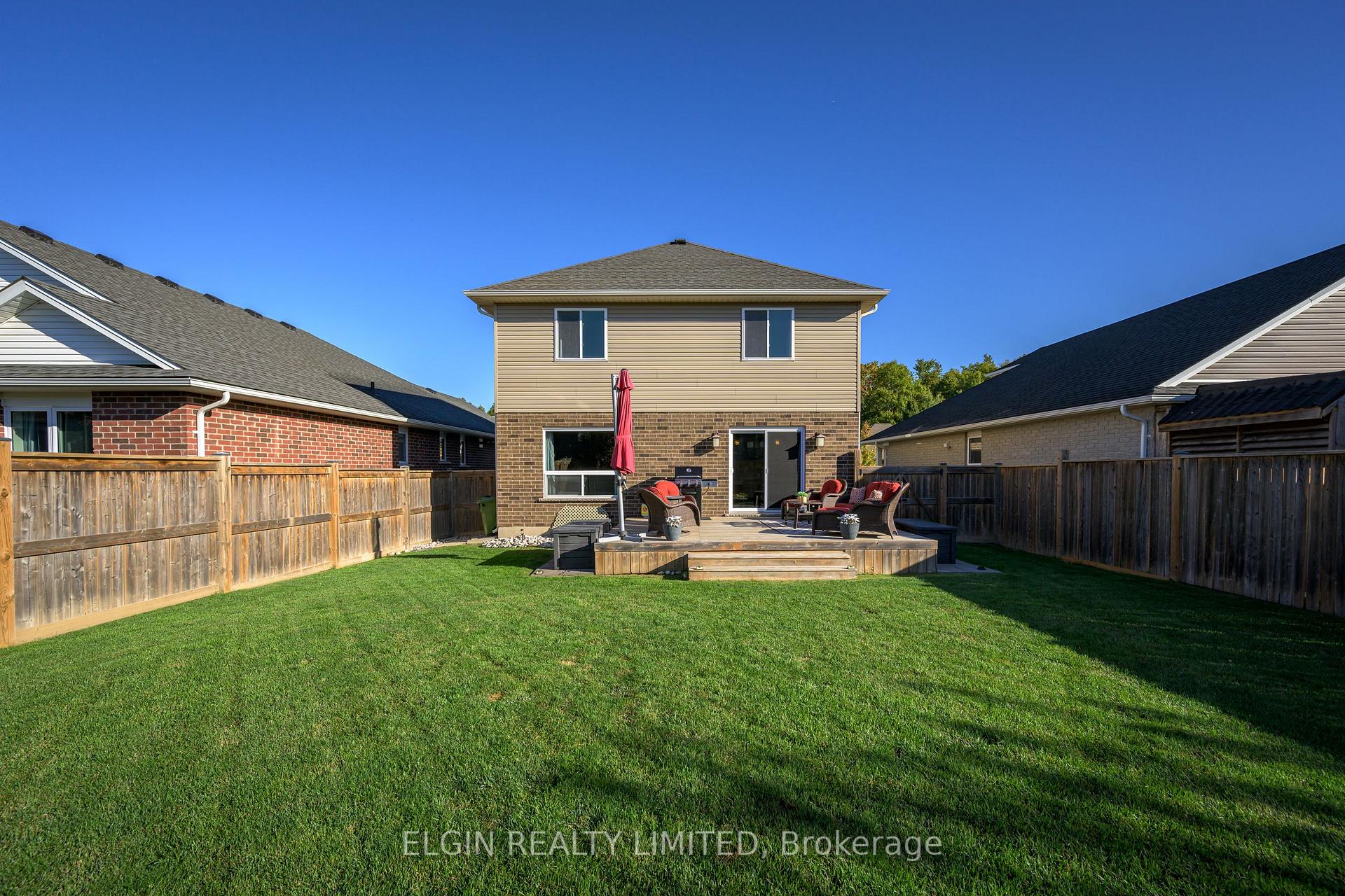 Photo 29 of 12 Russet Lane, St. Thomas — HOMEH