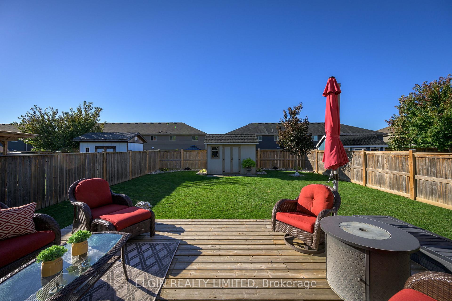 Photo 35 of 12 Russet Lane, St. Thomas — HOMEH
