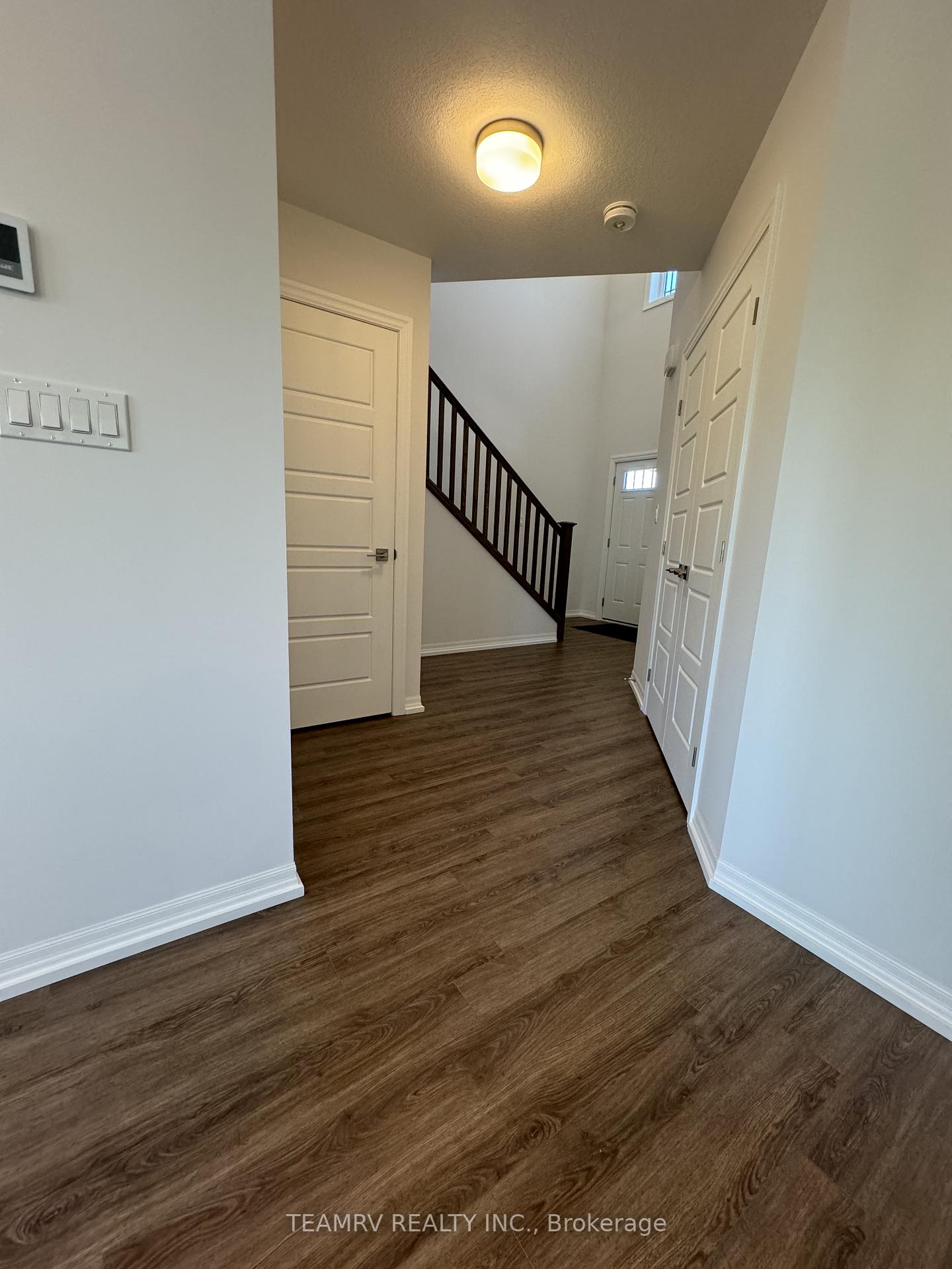 Photo 13 of 26 Silverleaf Path, St. Thomas — HOMEH