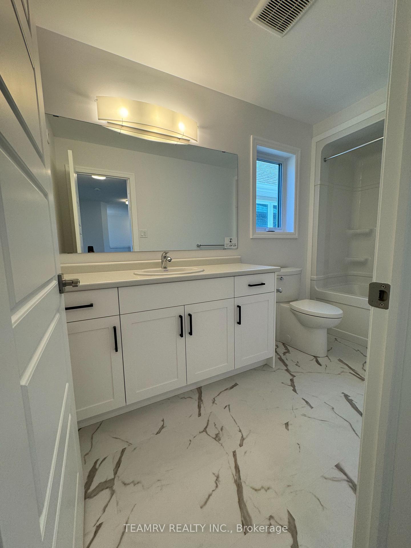 Photo 29 of 26 Silverleaf Path, St. Thomas — HOMEH